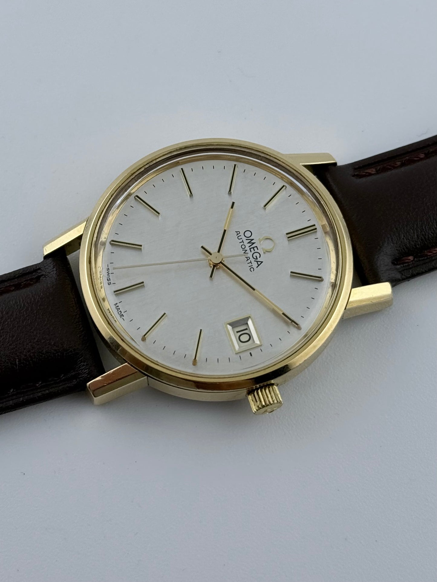 Omega Seamaster Automatic Date - 166.0202 - Box and Papers