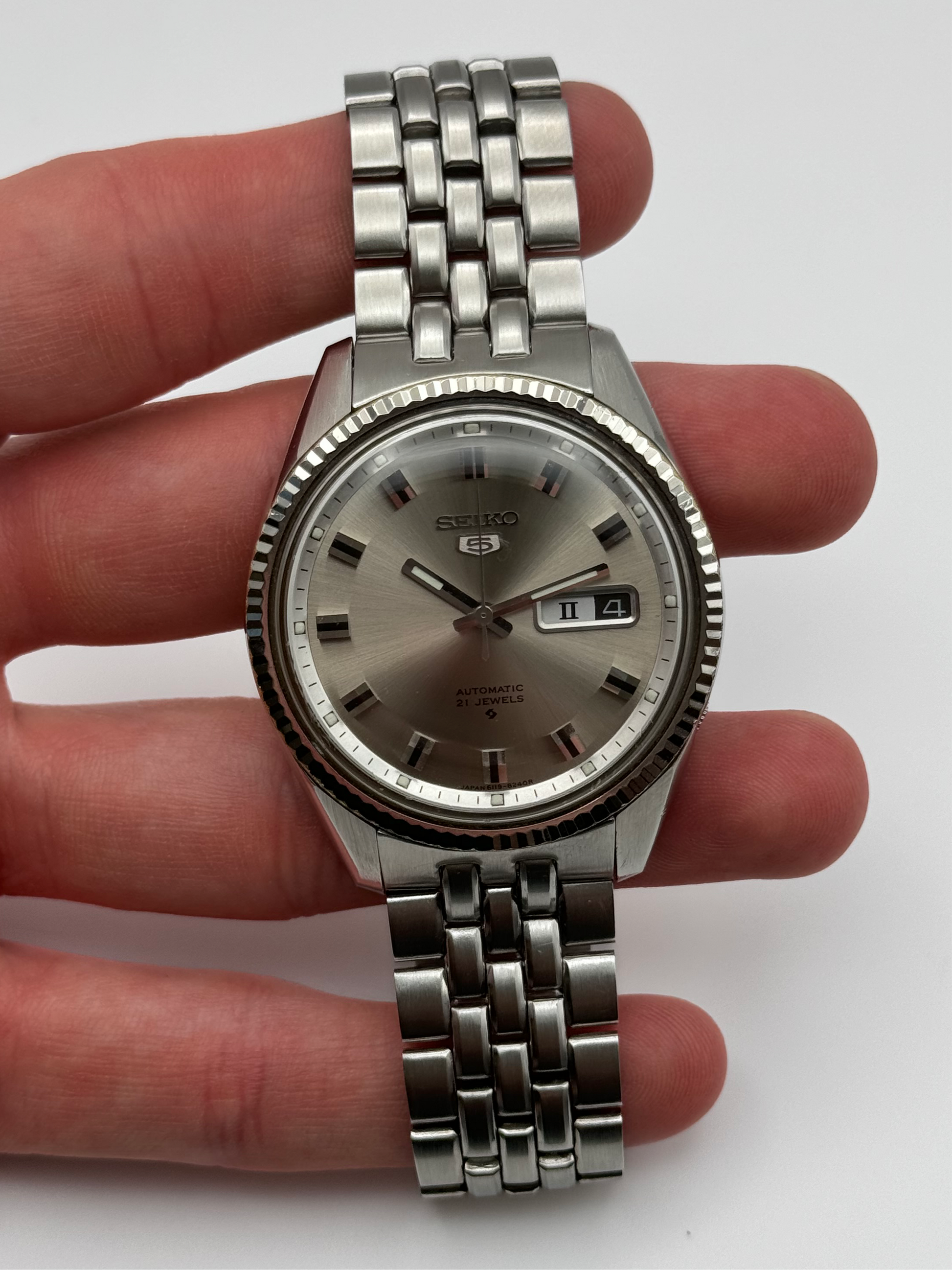 Seiko Automatic Day-Date Ultra Rare 6119-8203 – The Wrist Watcher