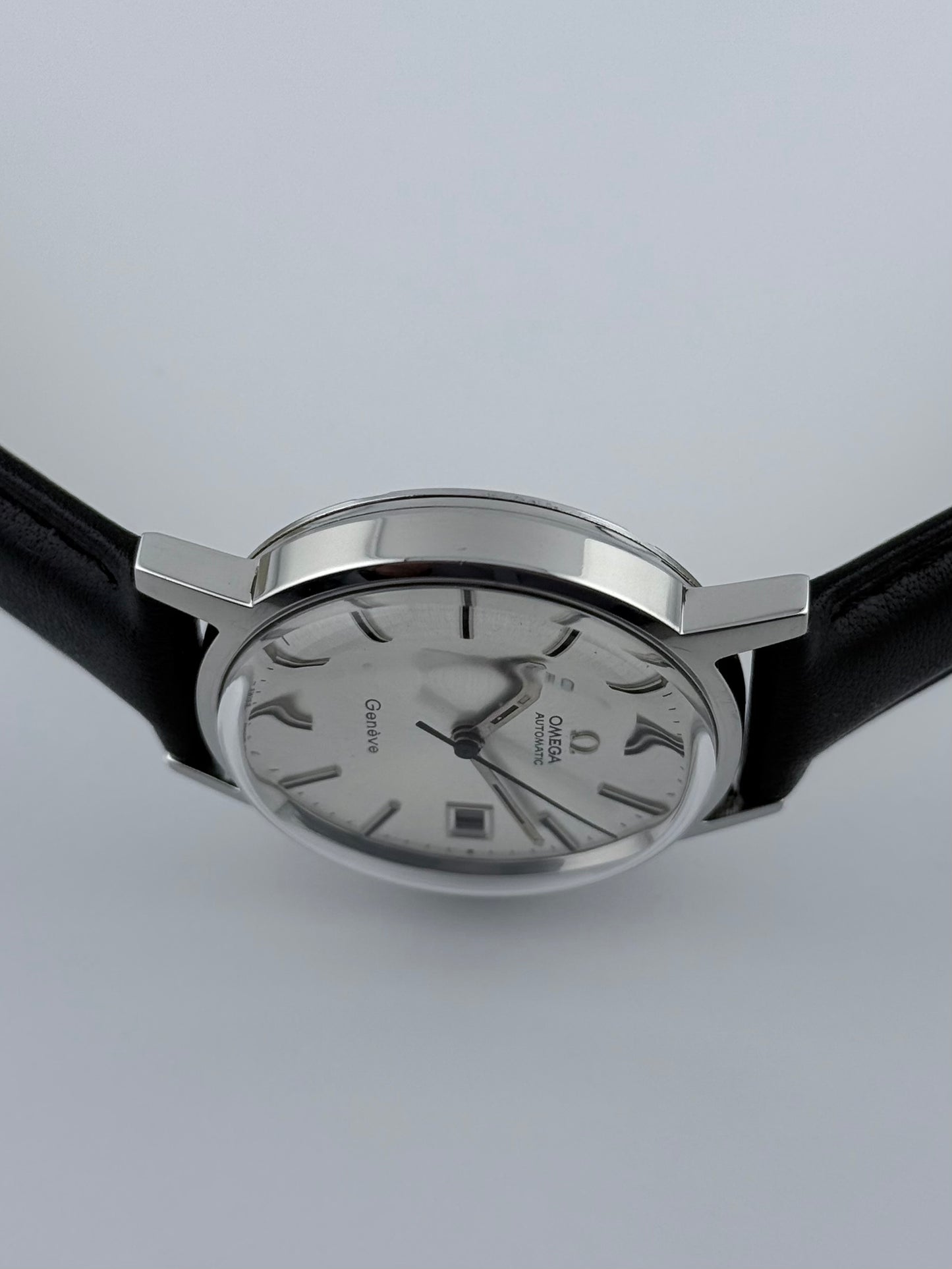 Omega Geneve Automatic Date 166.098 - Box and Papers