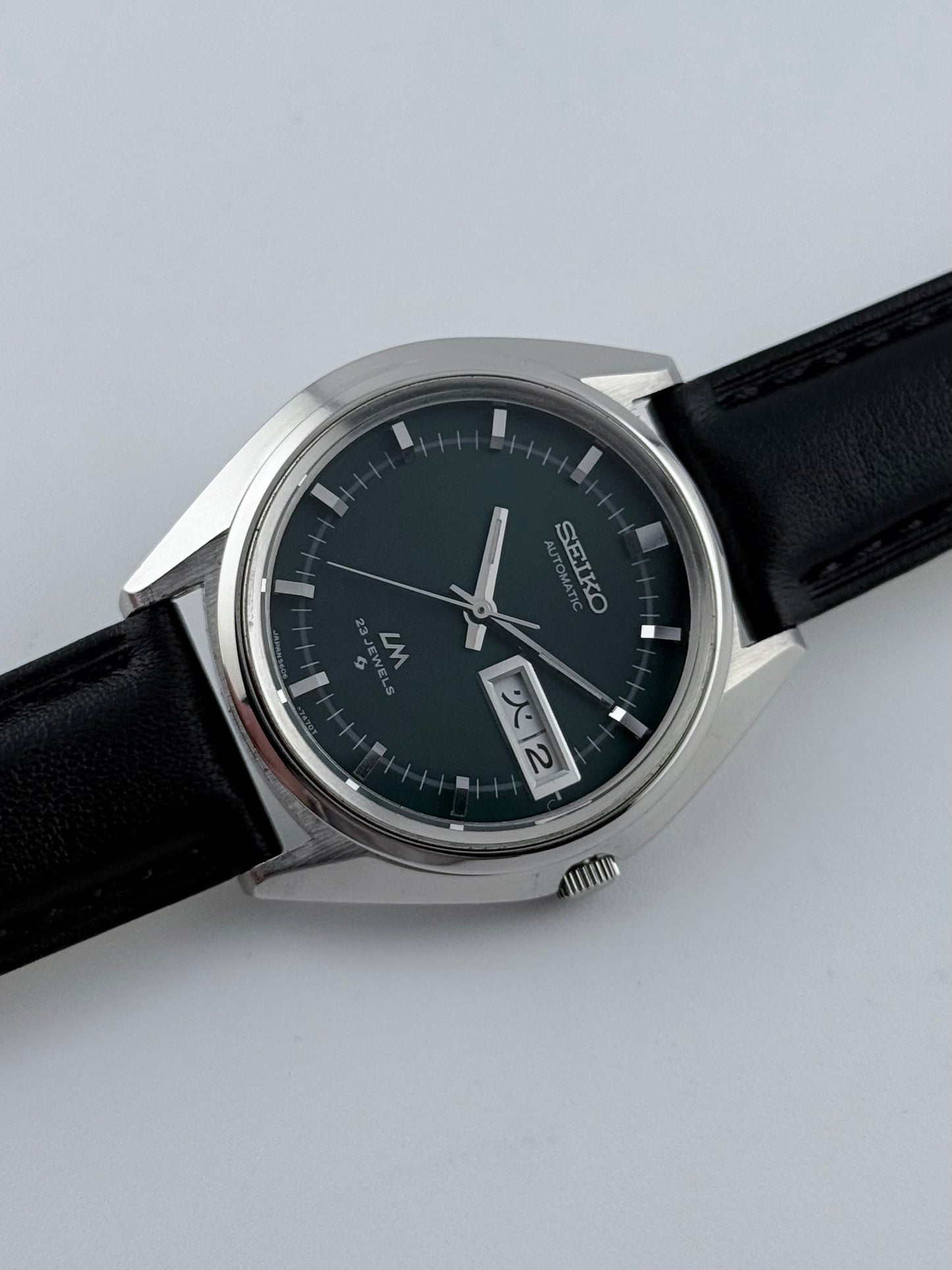 Seiko Automatic 23Jewels JDM 5606-7190 - Green Sunburst Dial