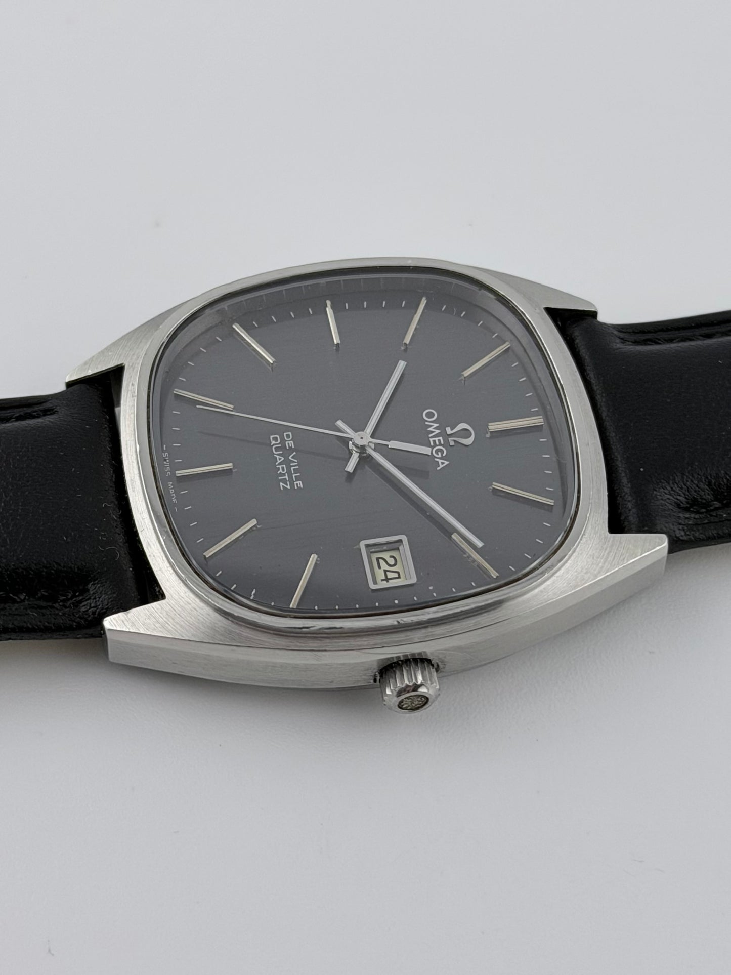 Omega DeVille Quartz Date 192.0034 - Rare Slate Grey Dial