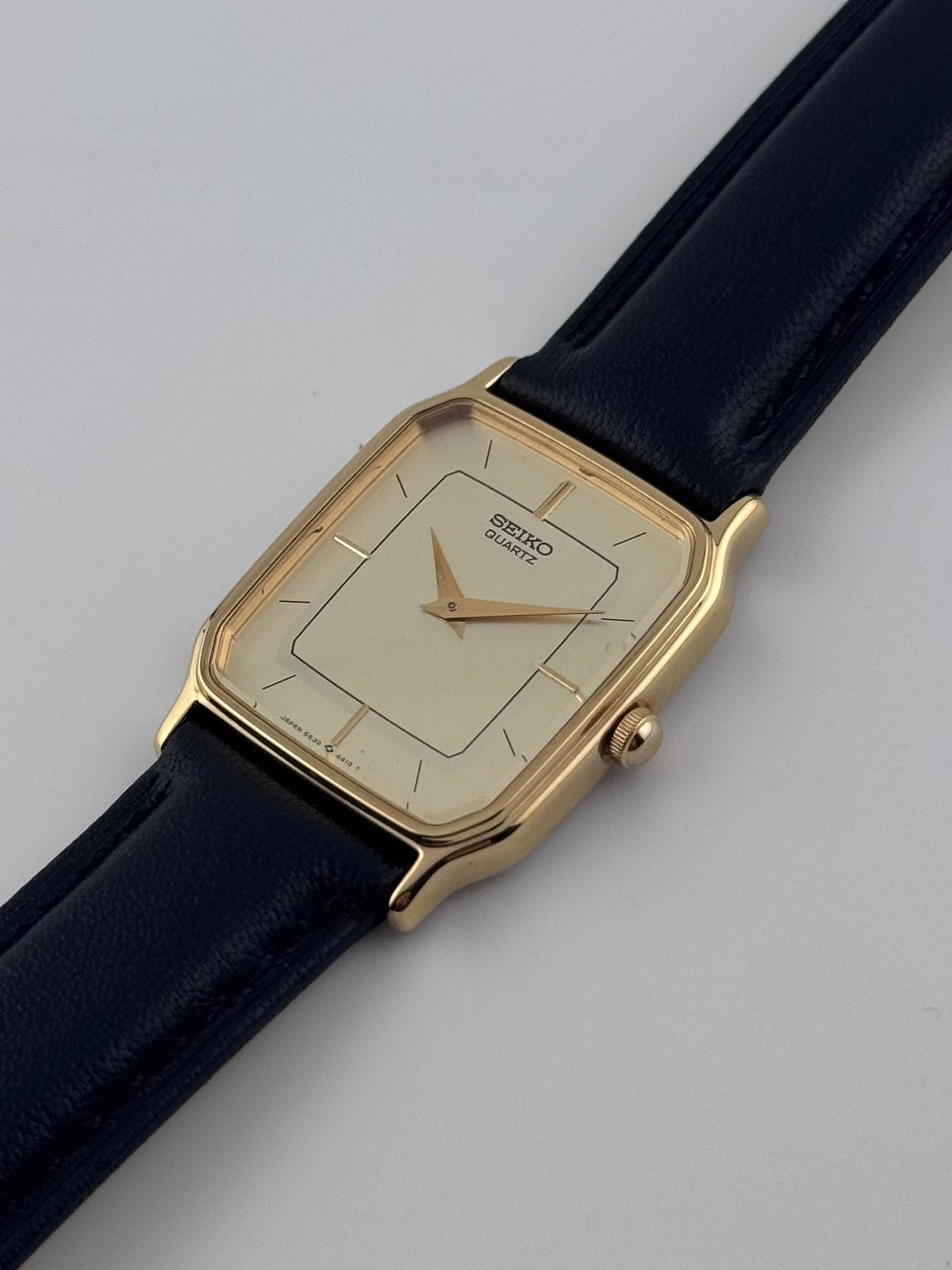 Rare Seiko Tank Quartz Sample - 6530-5770