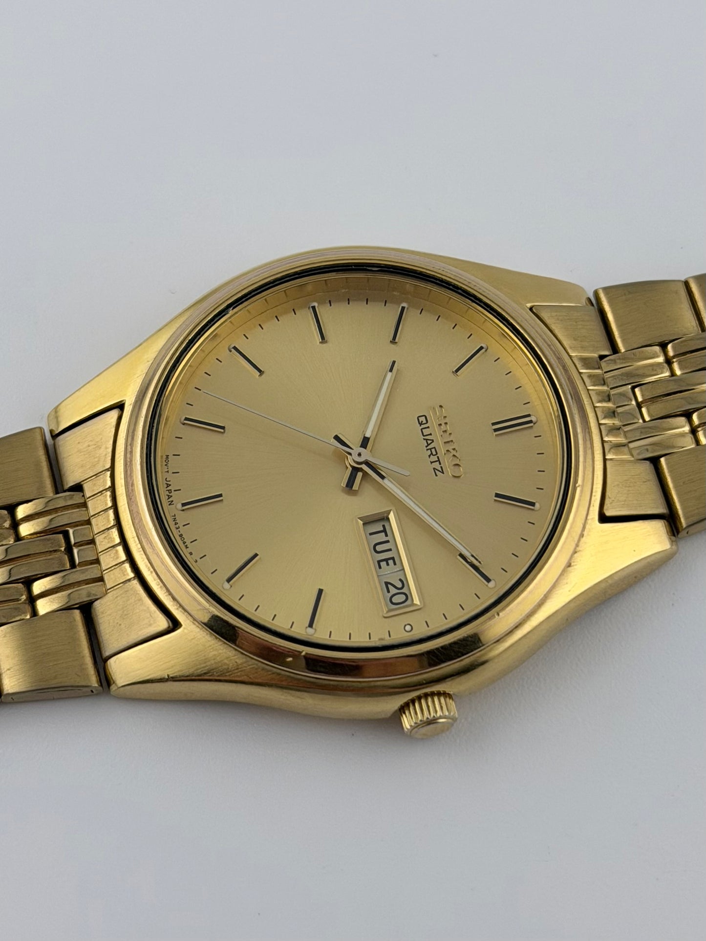Seiko Quartz Day-Date 7N43-9011