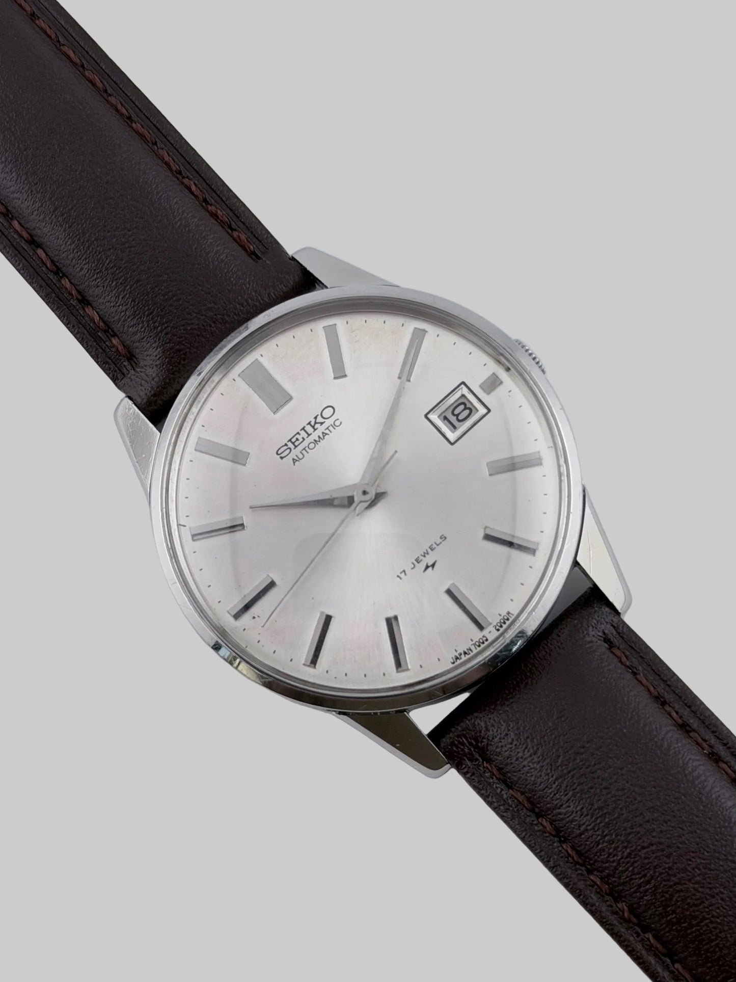 Seiko Automatic Date 17j 7005-2000