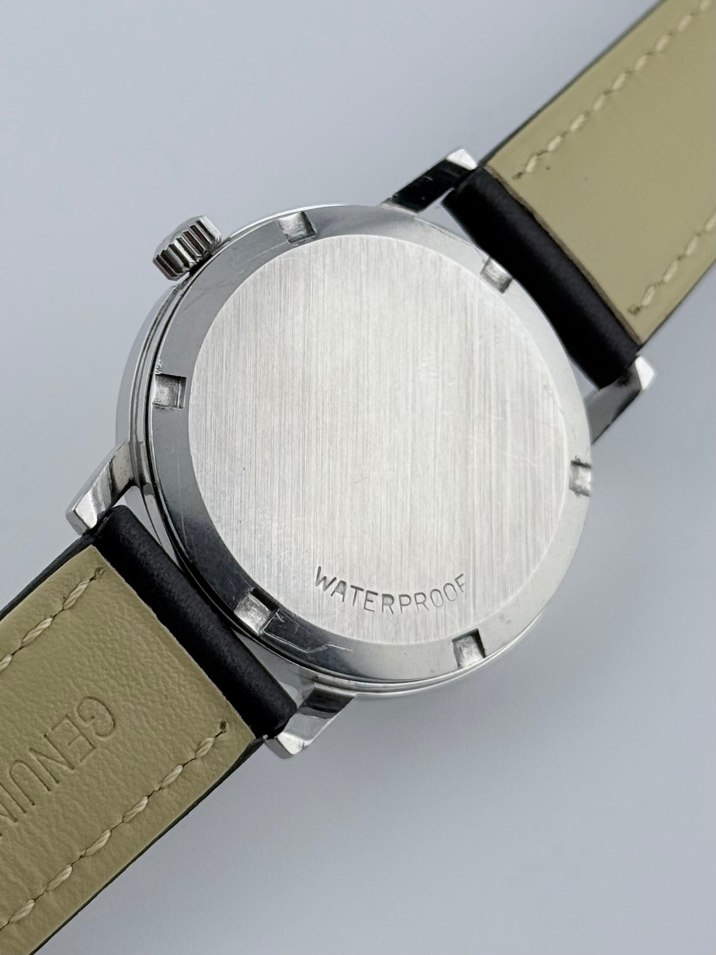 Omega Geneve Manual 135.070 - Box and Papers