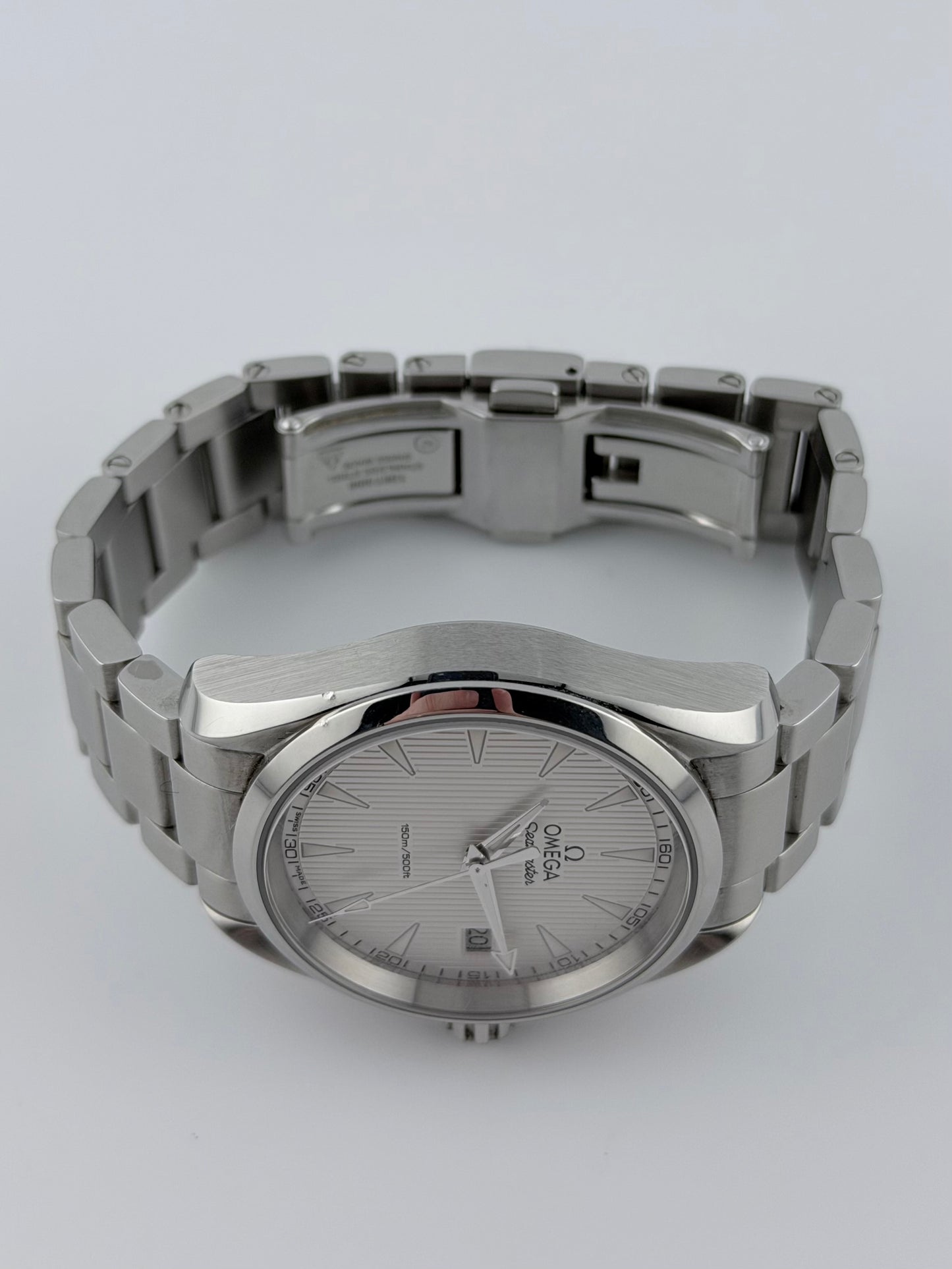Omega Seamaster Aqua Terra Quartz Date