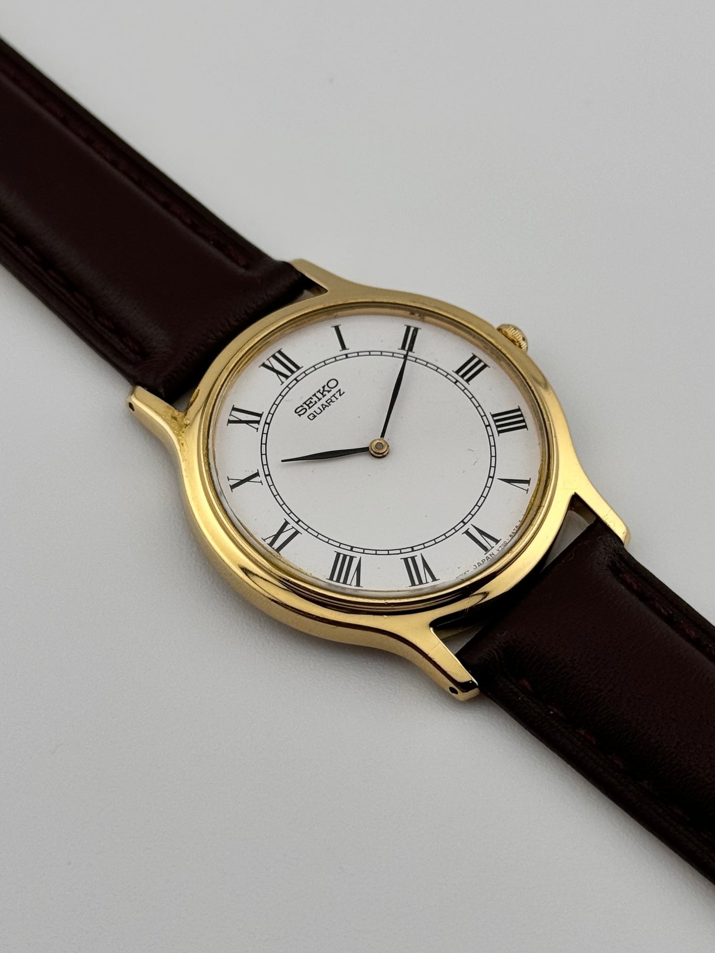 Seiko Quartz Dress Watch - V700-8A10