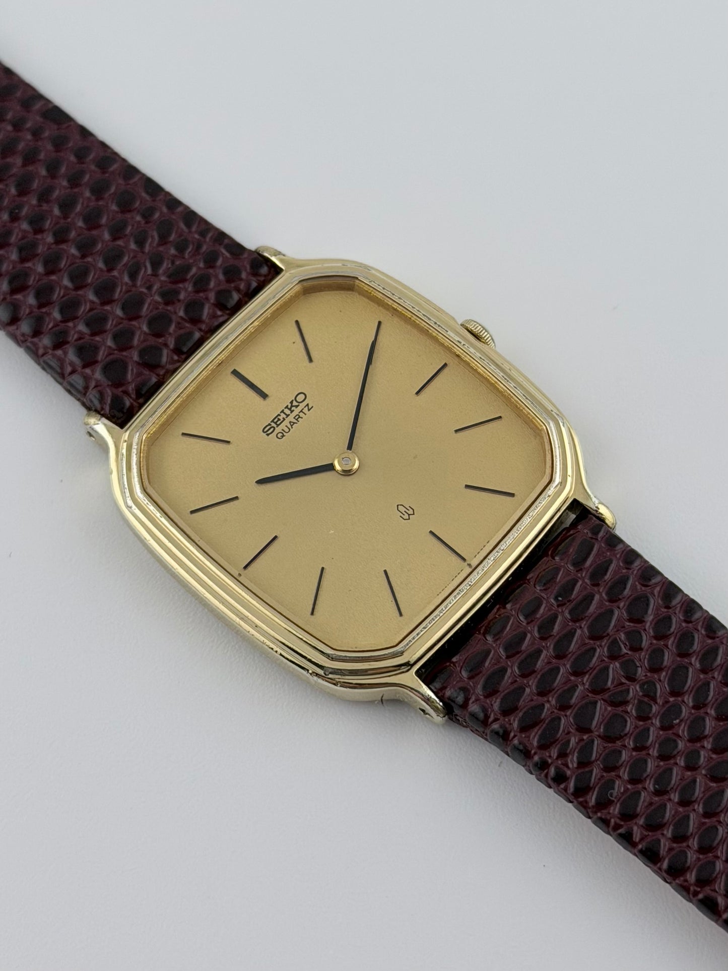 Seiko Tank Quartz - 5930-5300