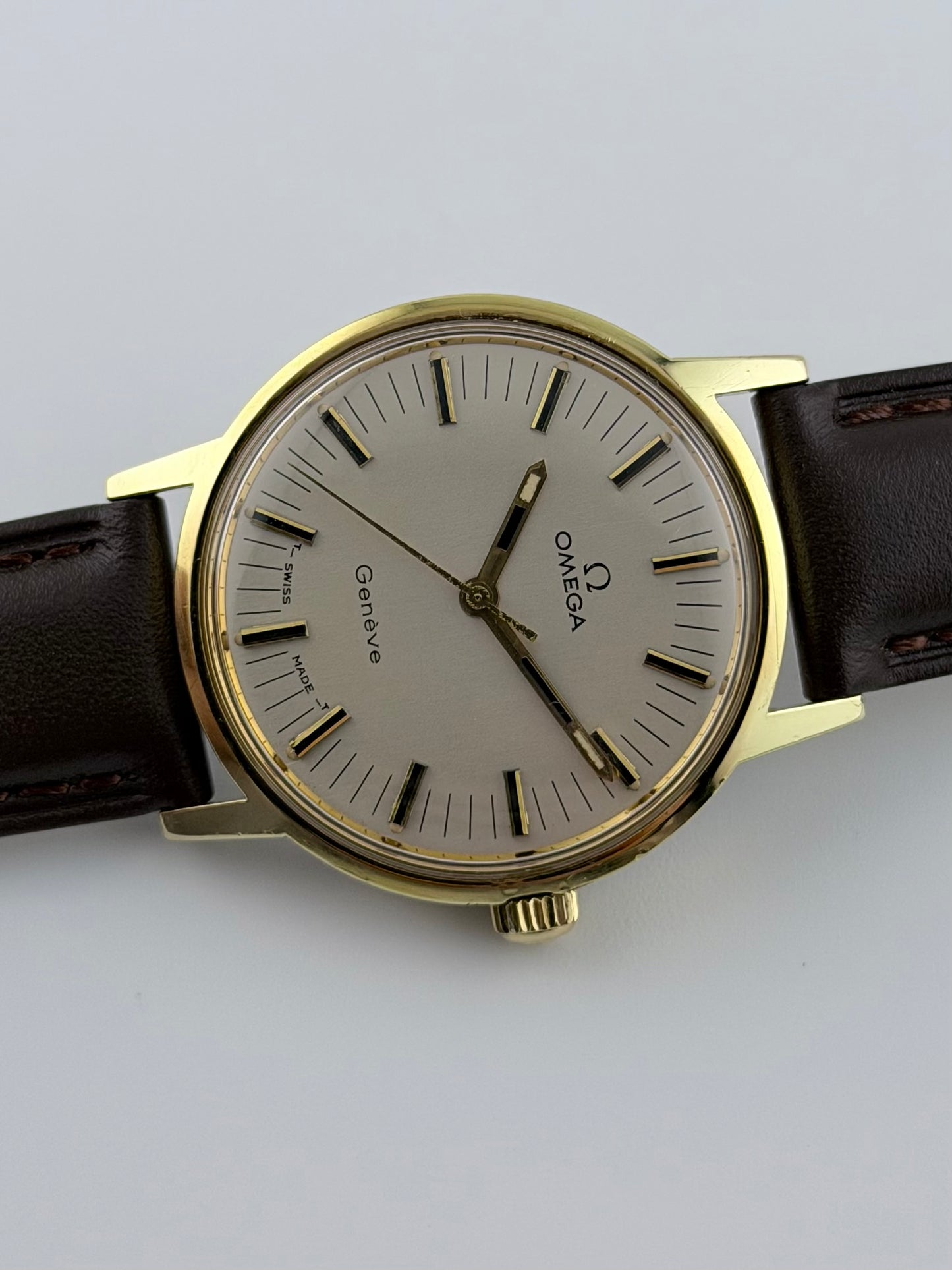 Omega Geneve Manual Wind - 135.070