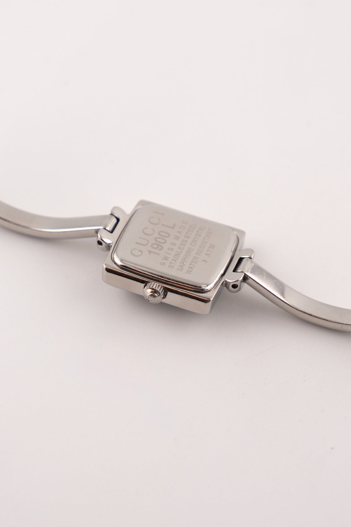 Gucci 1900L Quartz - Ladies - Black Dial - with Box