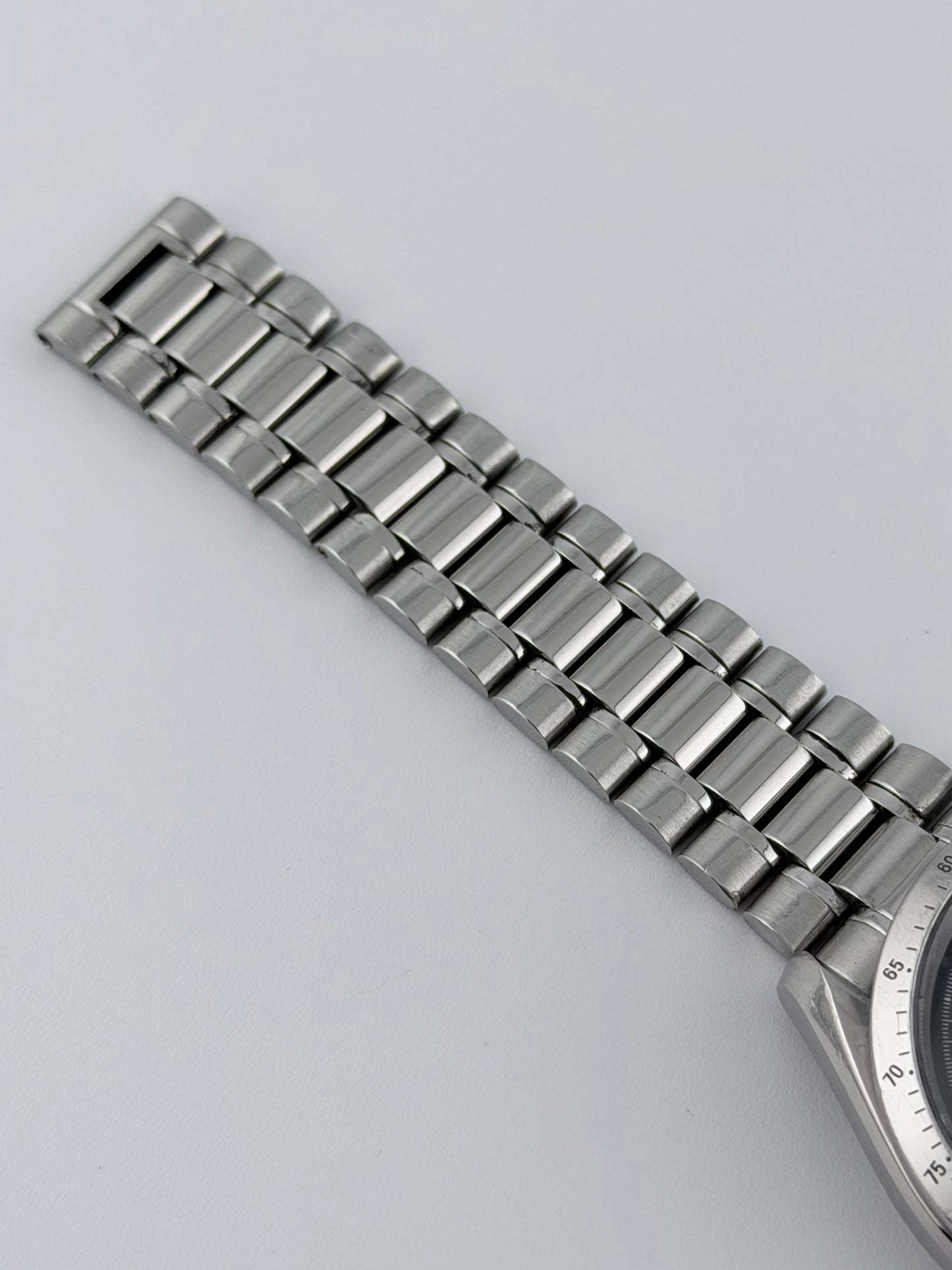 Omega Speedmaster Automatic Date - 175.0043 - Rare Reverse Panda Dial