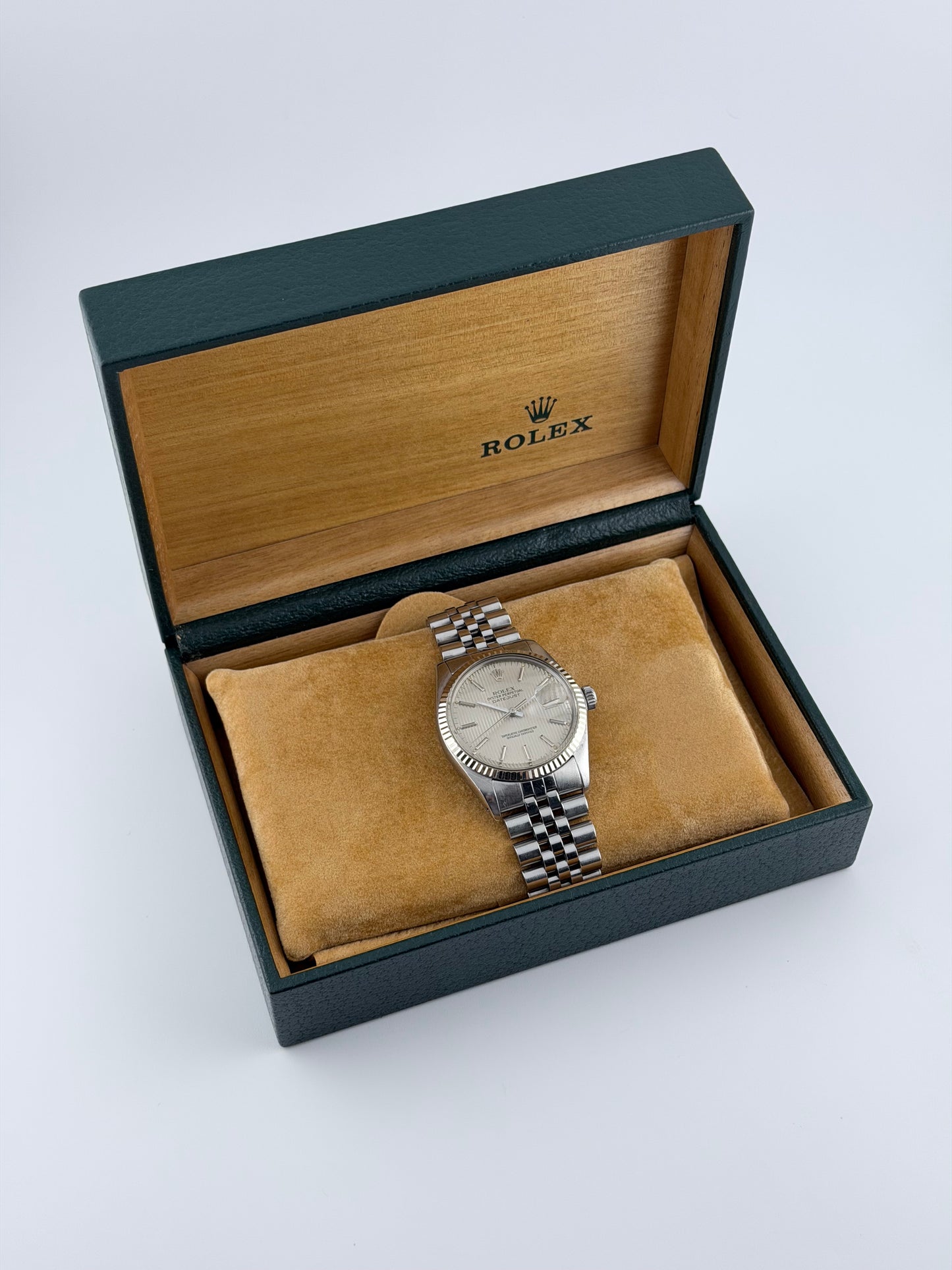 Rolex Datejust Oyster Perpetual - 16014 - White Gold Bezel - Tapestry Dial - Original Box