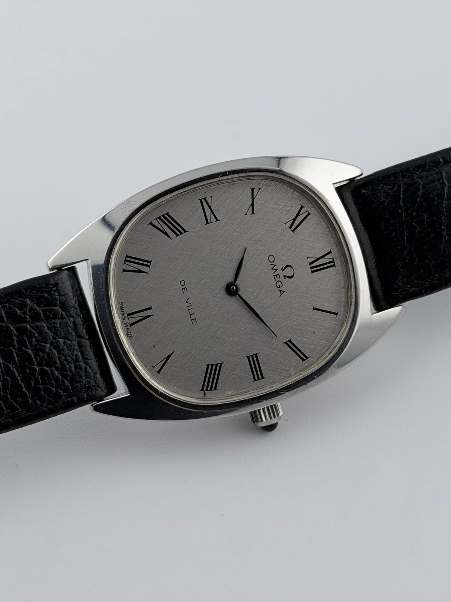 Omega DeVille Manual Wind - 111.0131 - Rare Linen Dial