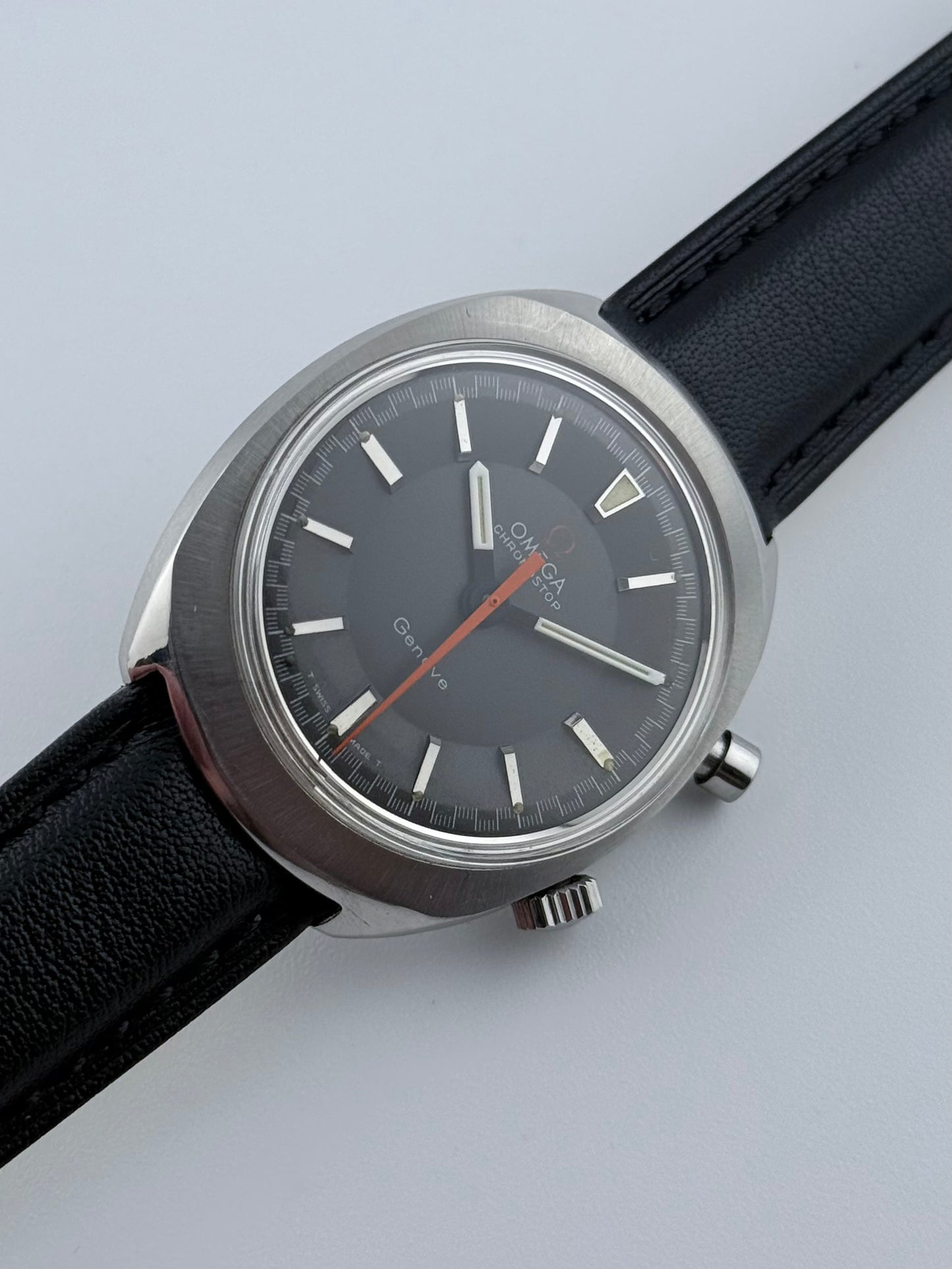 Omega Geneve Chronostop Manual Wind 145.009