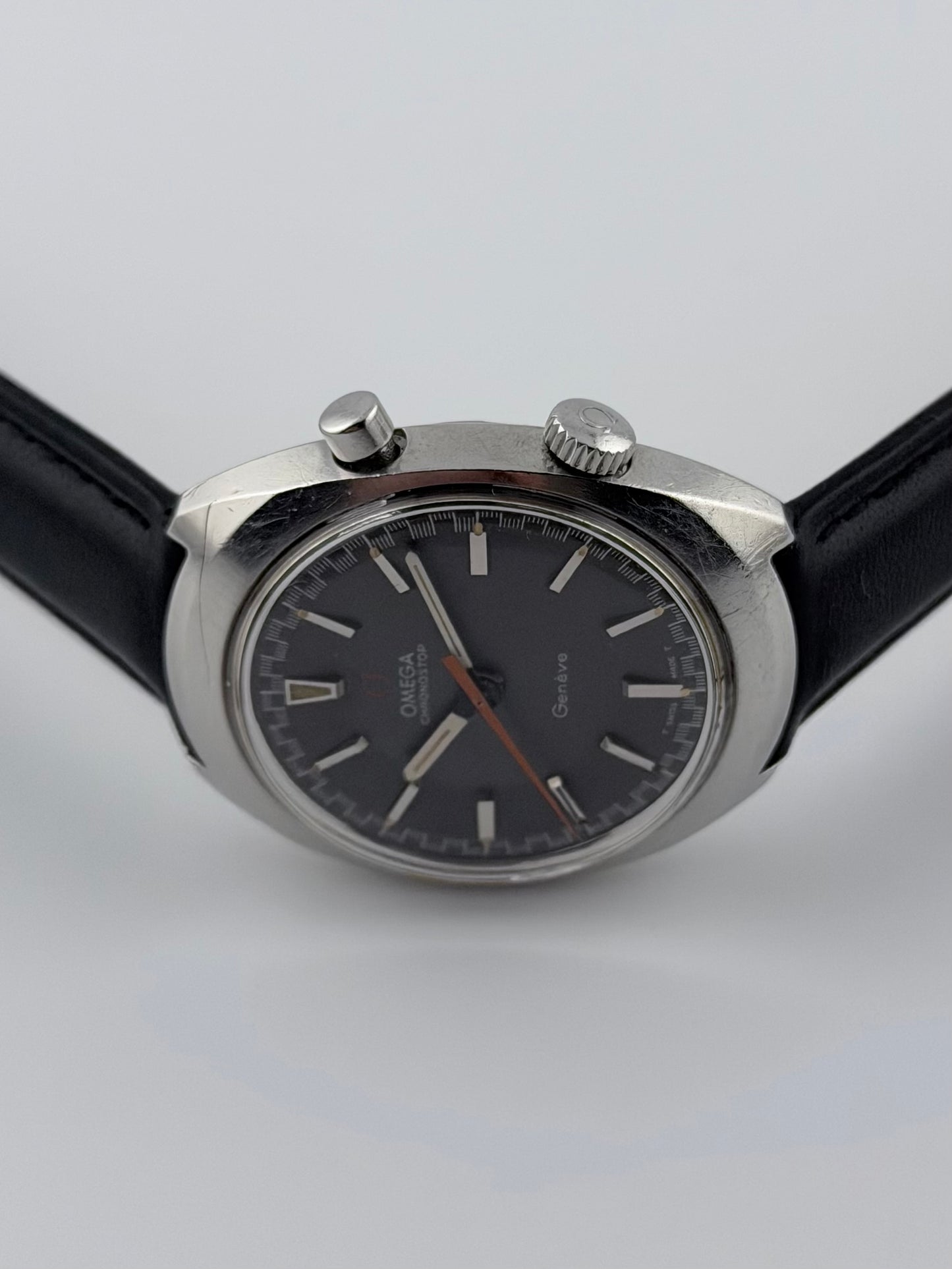 Omega Geneve Chronostop Manual Wind 145.009