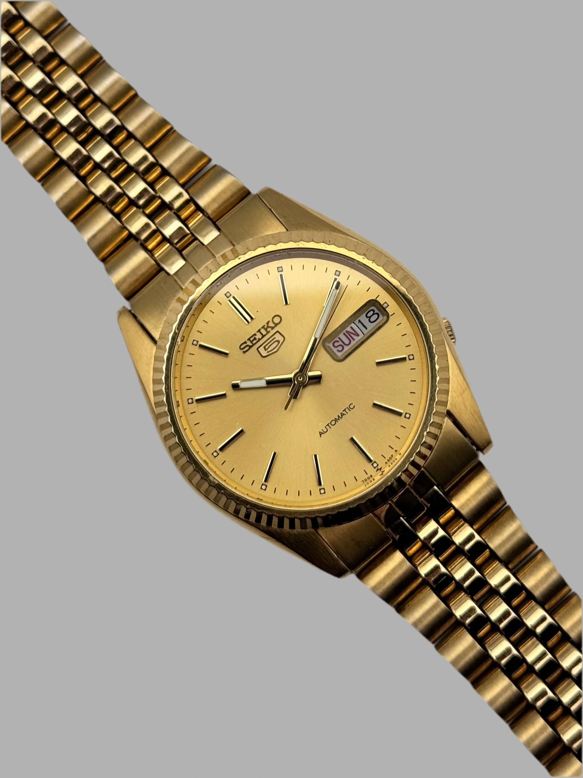 Seiko 5 Automatic Day-Date 7009-3110 – The Wrist Watcher Seiko 5 Automatic Day-Date 7009-3110 – The Wrist Watcher