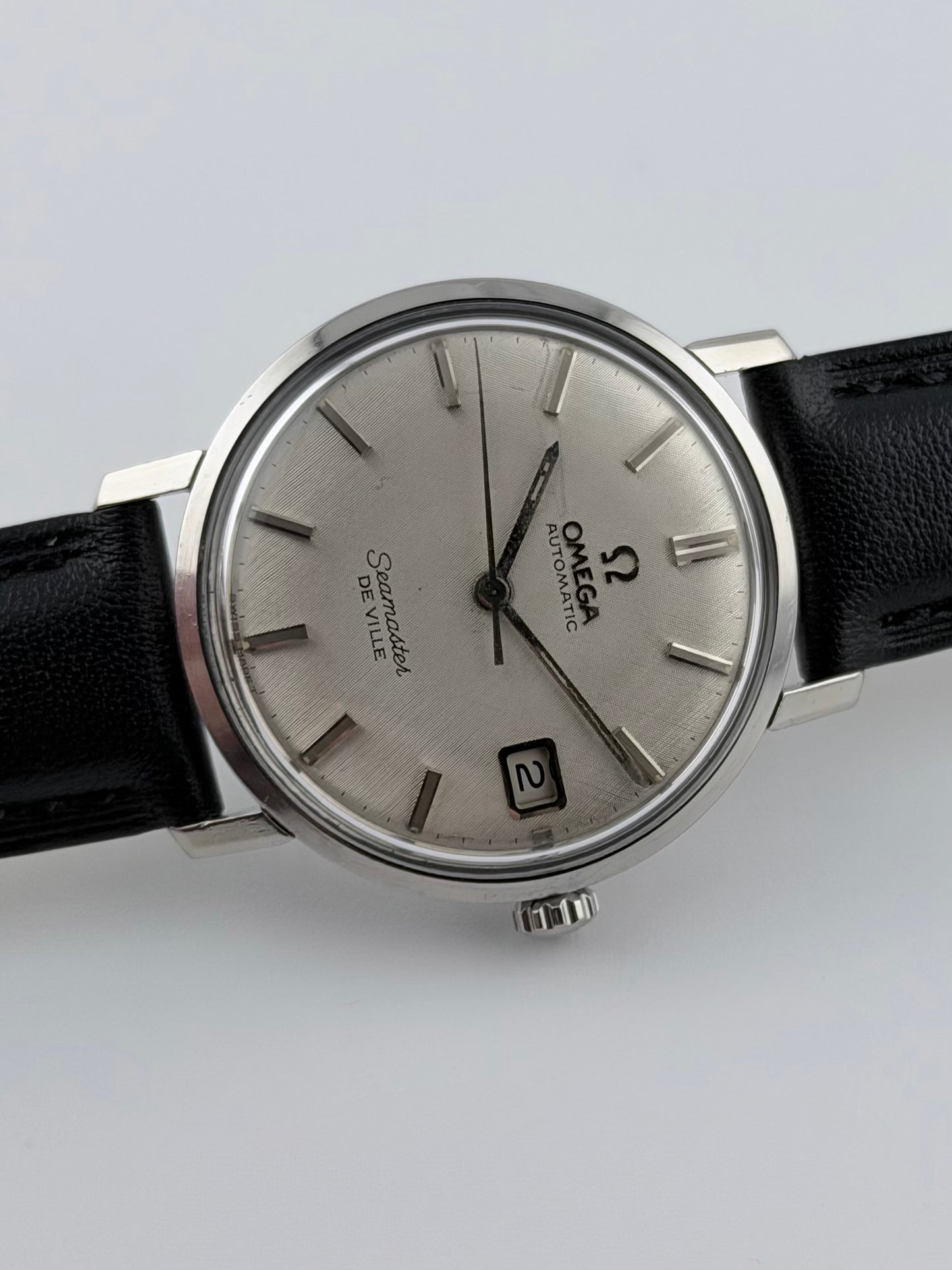 Omega Seamaster De Ville Automatic 166.020 - Linen Dial