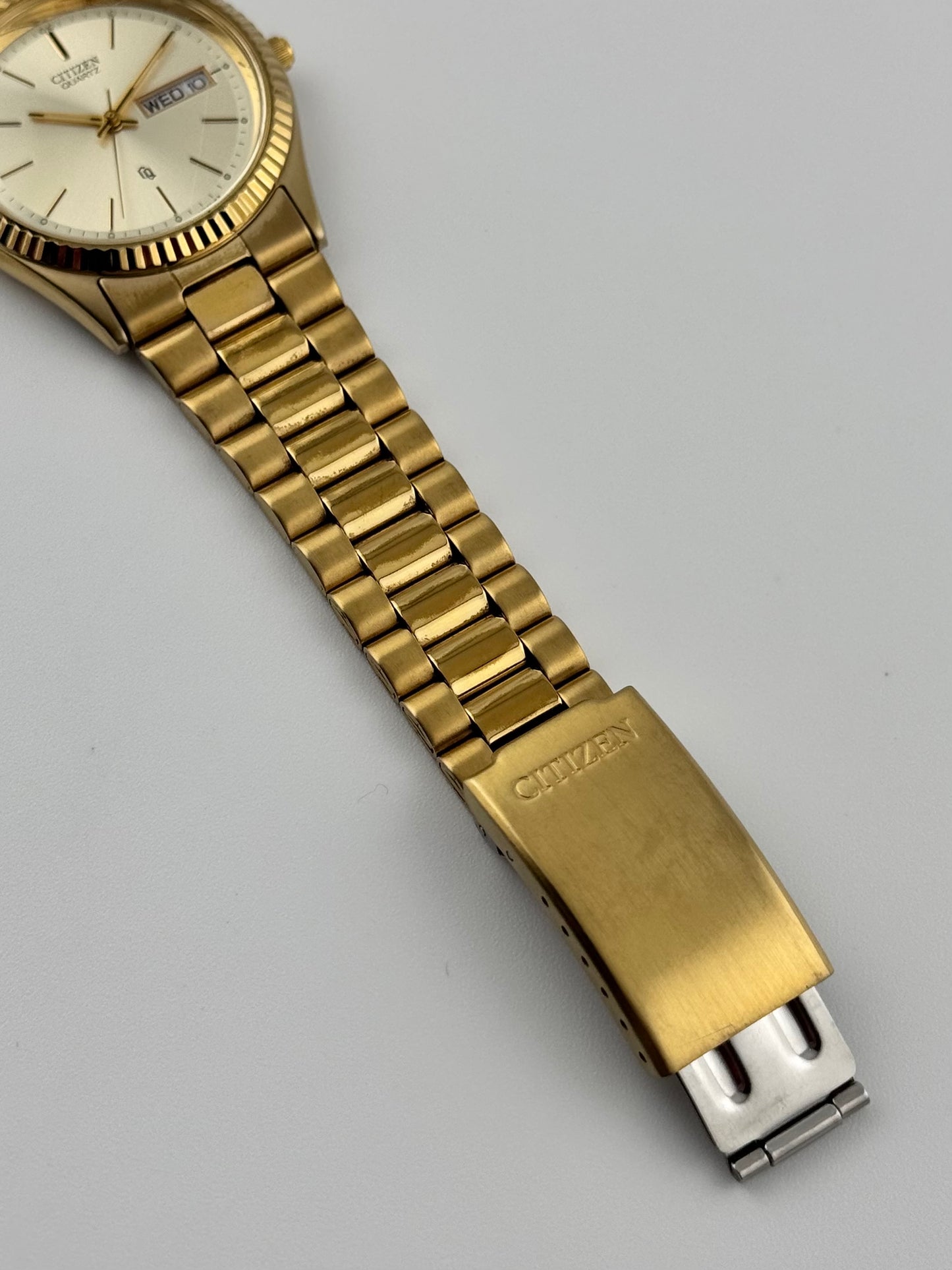 Citizen CQ Quartz Day-Date Sunburst Dial