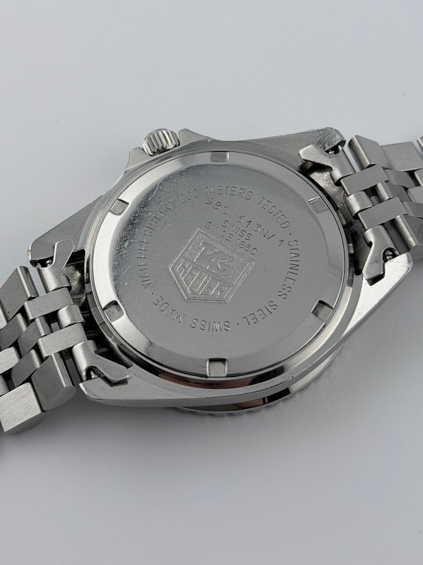 Tag Heuer Professional 1000 Quartz Date 200m 980.613N - Blue Dial