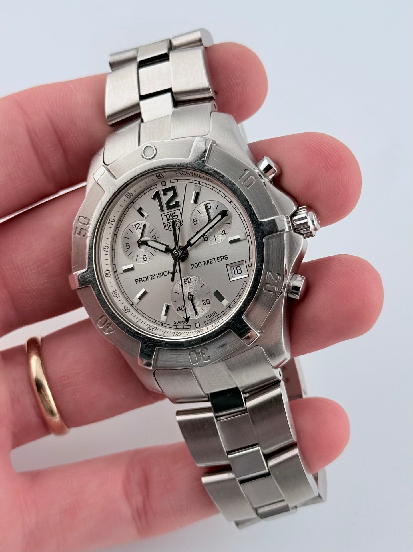 Tag Heuer Professional 200m Chronograph - CN1111