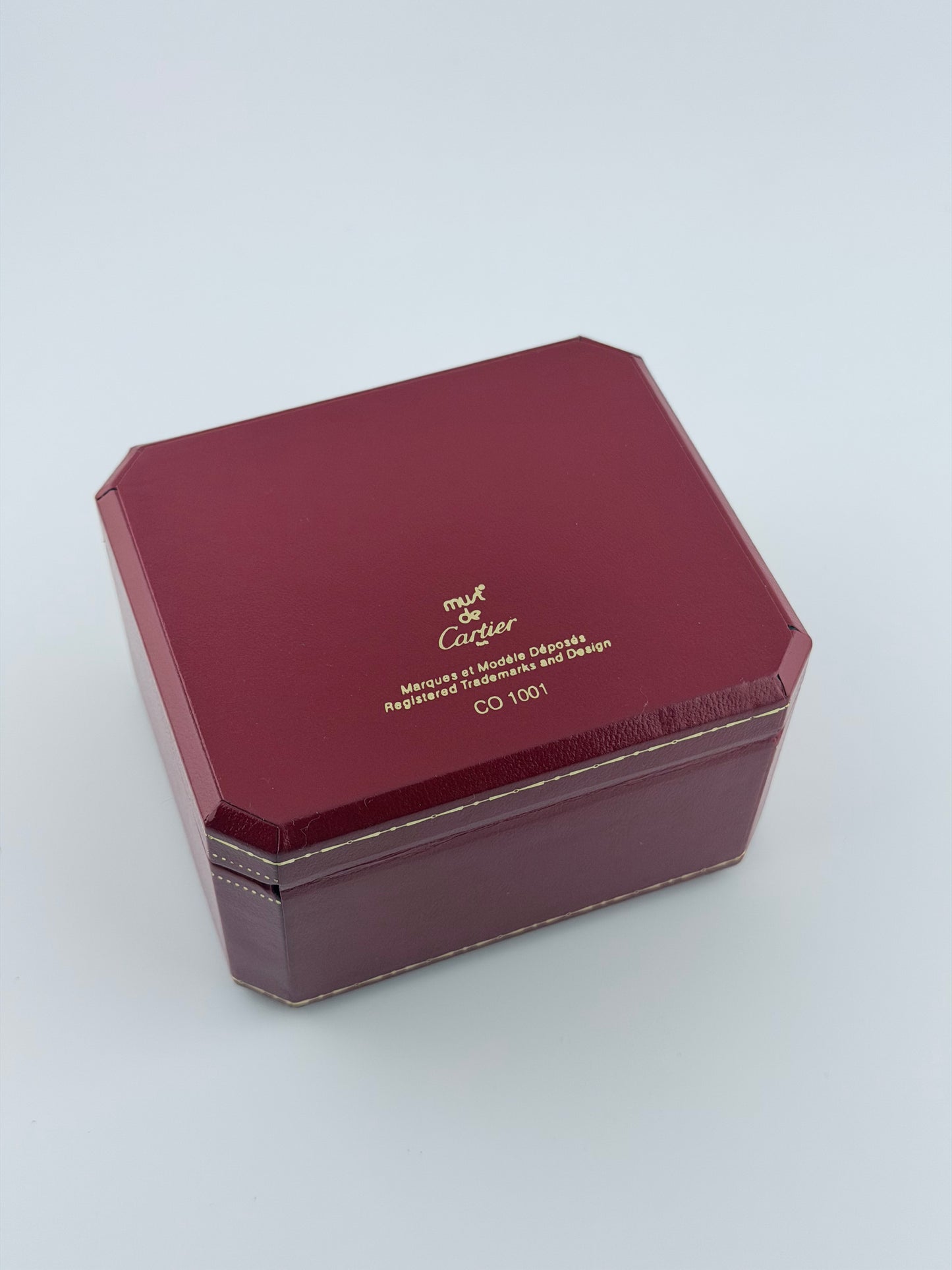 Cartier must de Vendome Quartz - 8100 - 18ct solid gold Trinity - Box and Papers