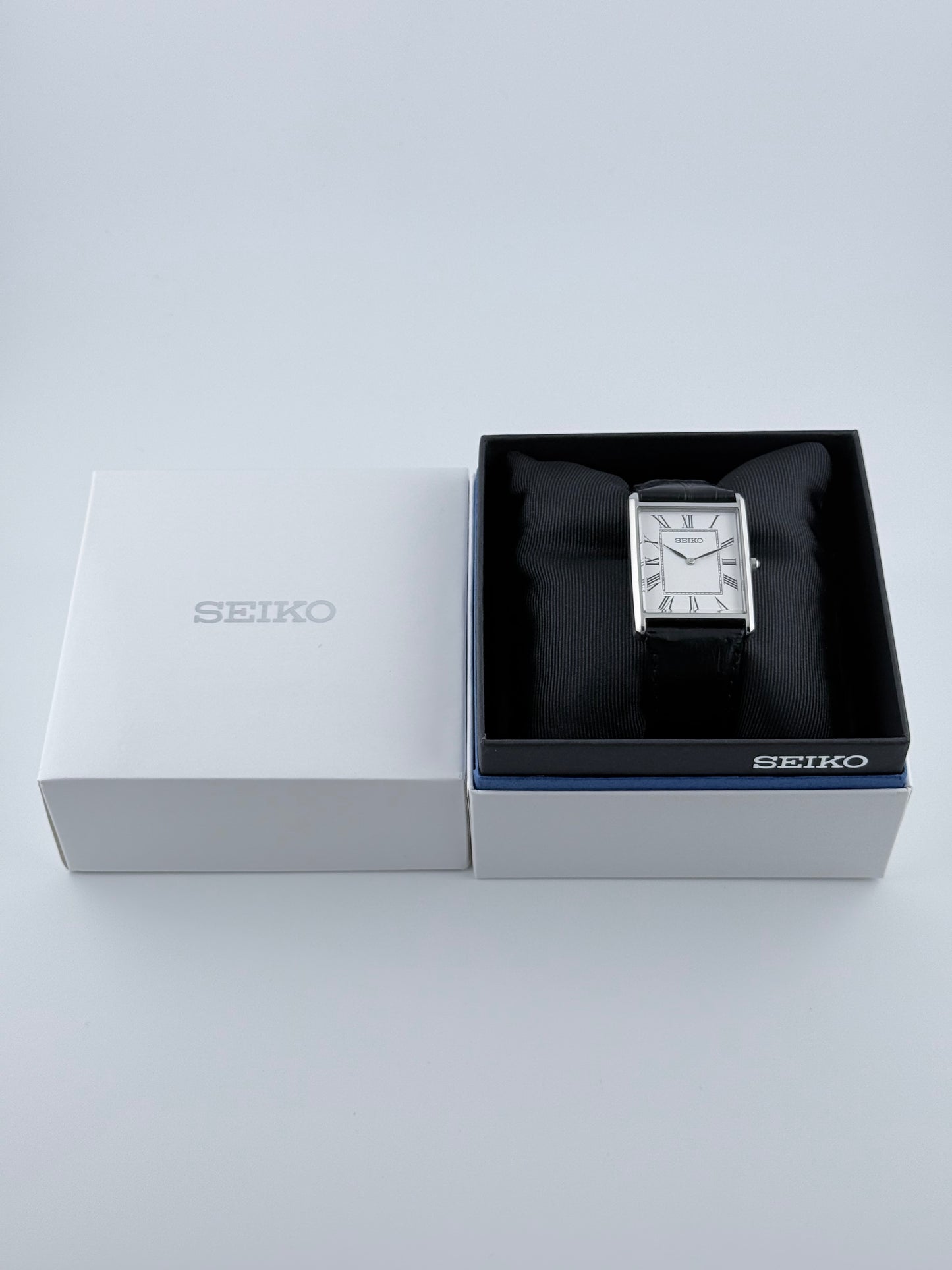 Seiko Tank Quartz - 4N30-00G0 With Box and Hang Tag