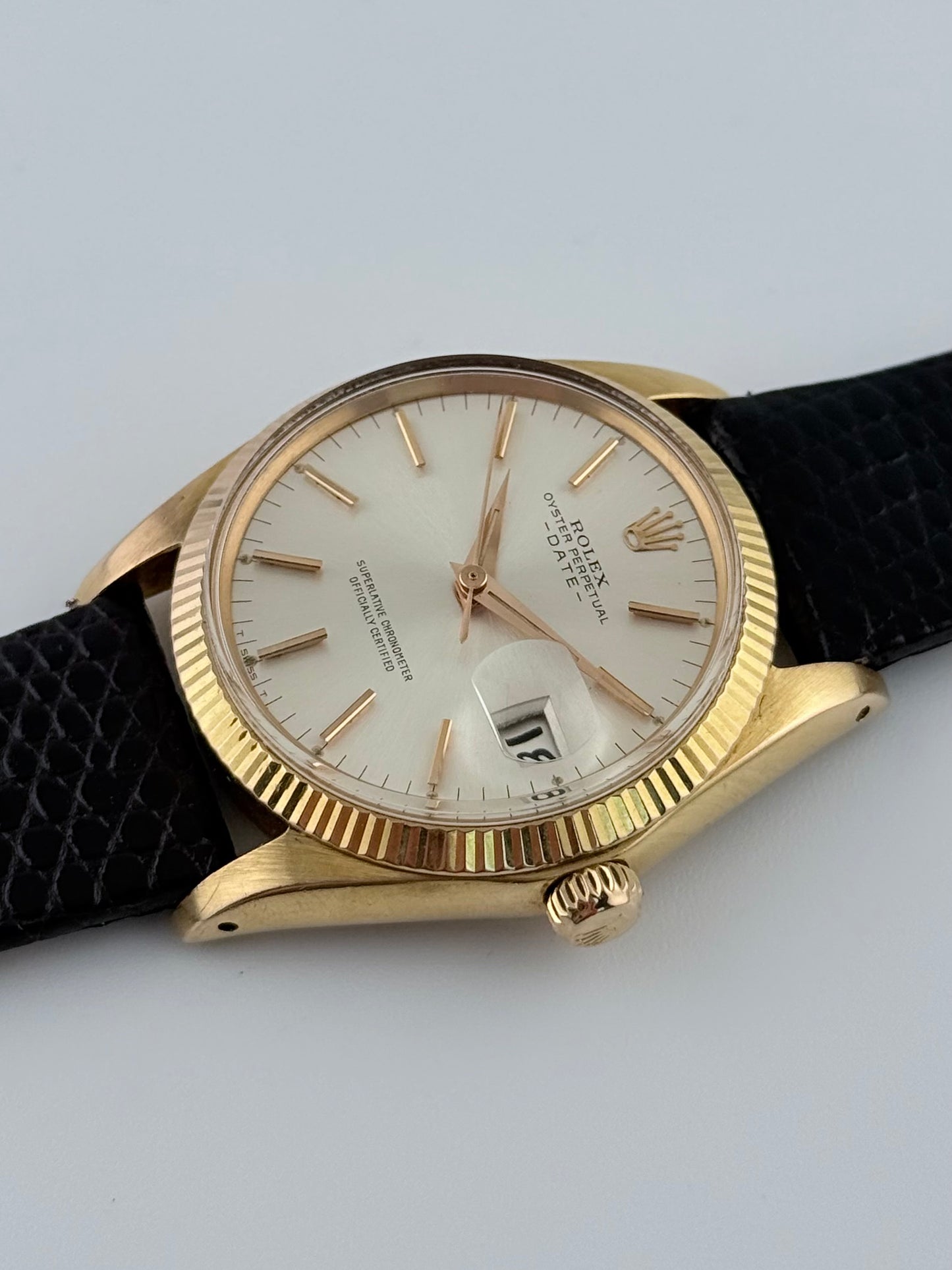 Rolex Oyster Perpetual Date Automatic - 1503 - Solid 18ct Rose Gold