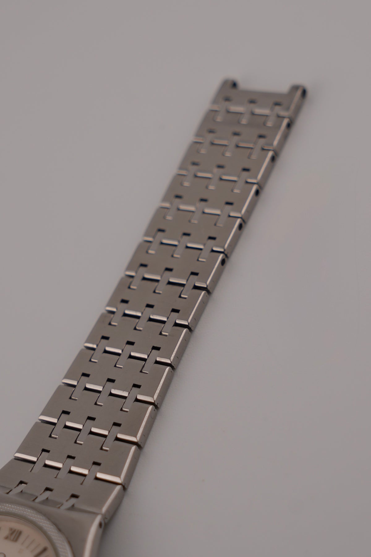 Omega Seamaster "Newport" Quartz Date 196.0275 - Rare Dial and Bezel