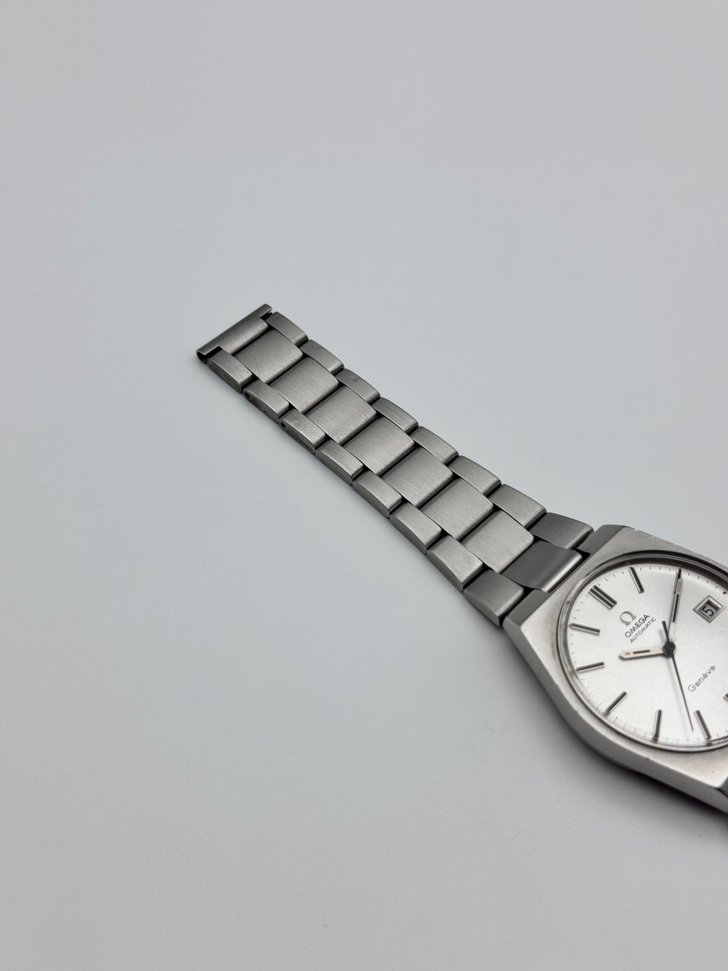 Omega Geneve Automatic Date 166.0099 - Original Bracelet