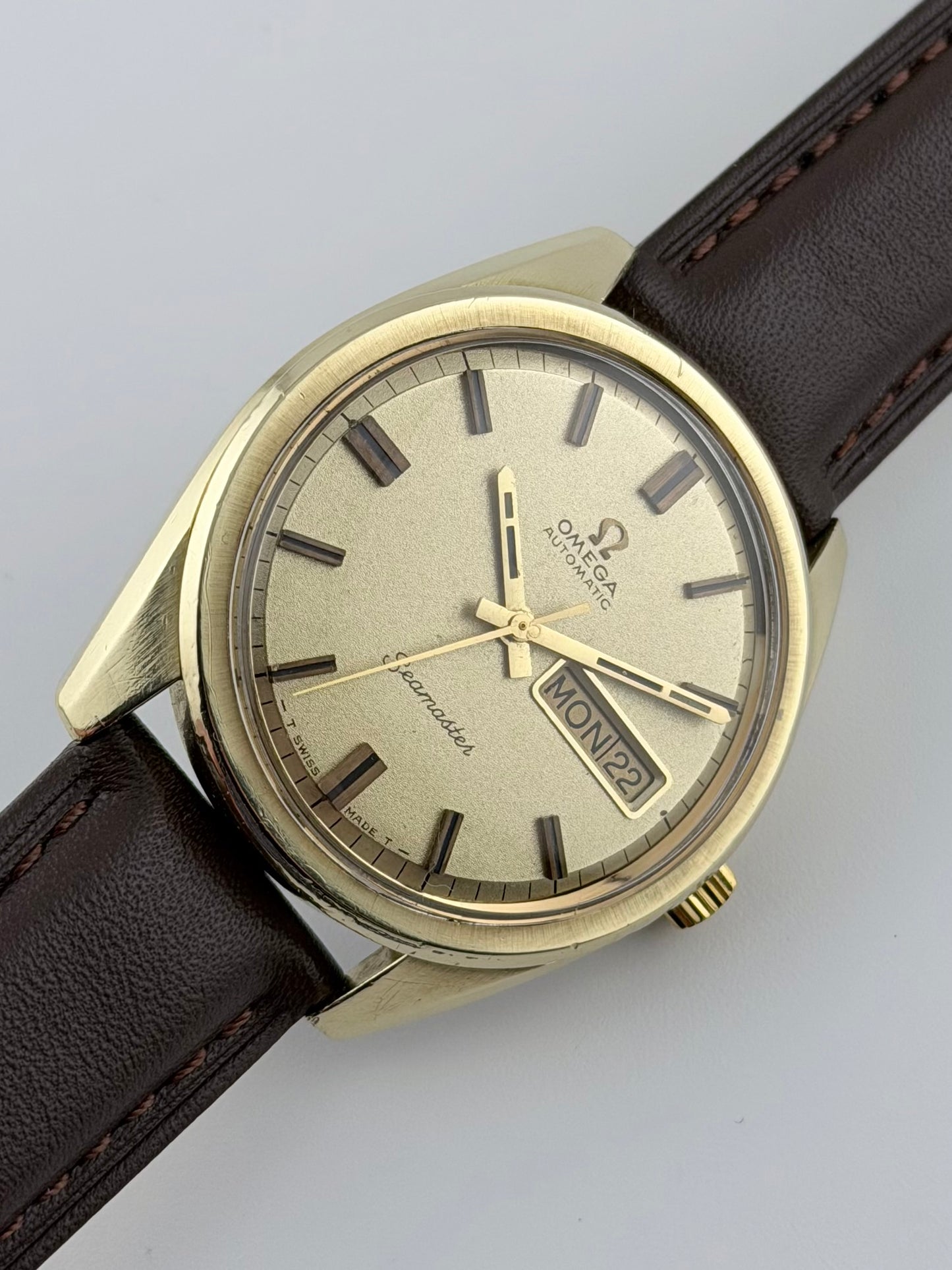 Omega Seamaster Automatic Day-Date Jumbo Pie Pan - 166.032