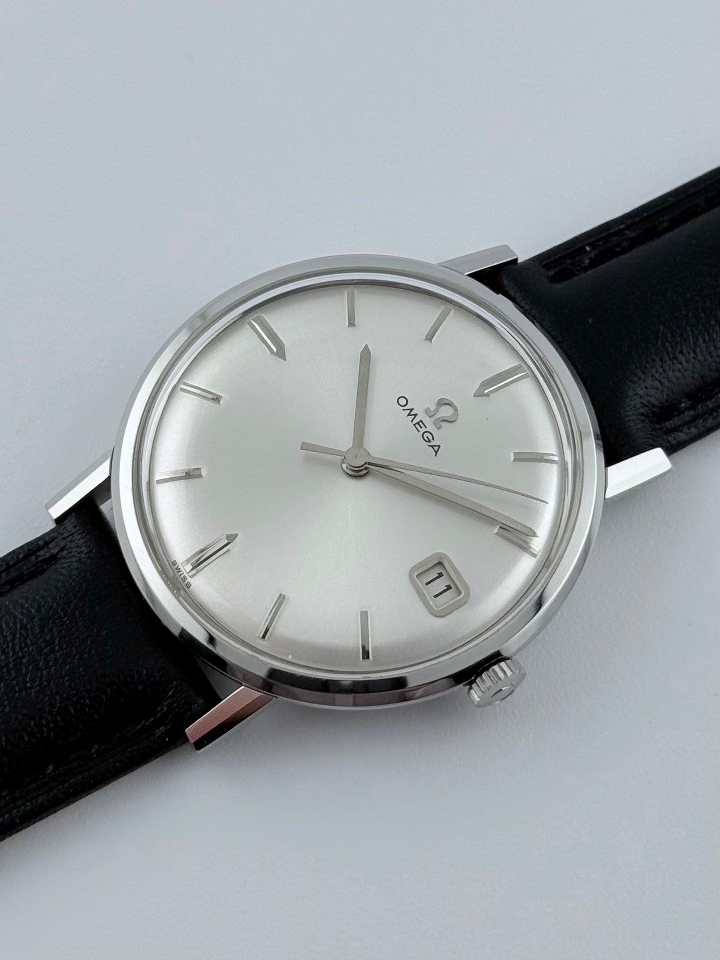 Omega Manual Date - Silver Sunburst Dial -  132.015