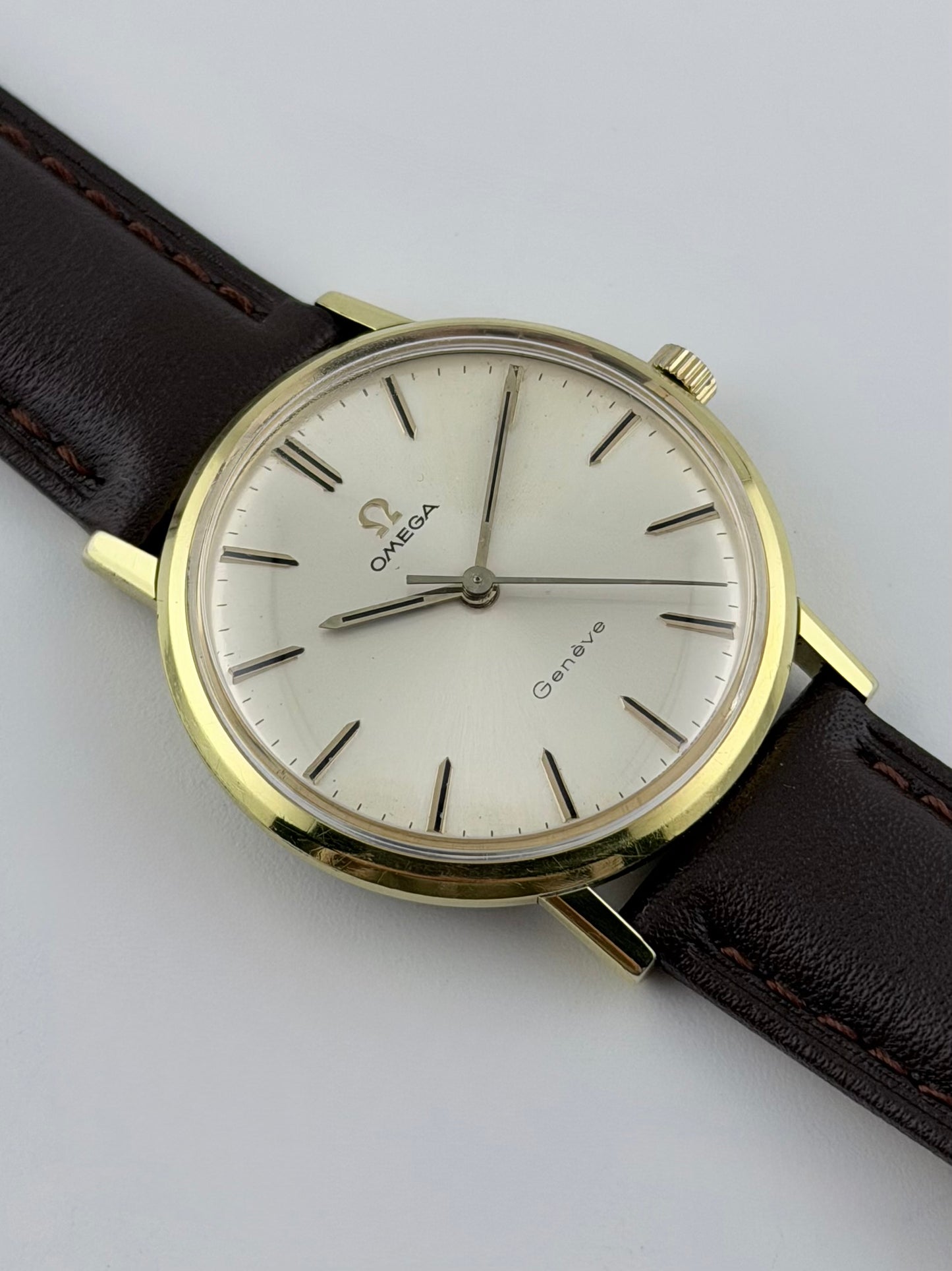 Omega Geneve Manual Wind 131.019 - Complete Set! - Box, Wallet, Papers