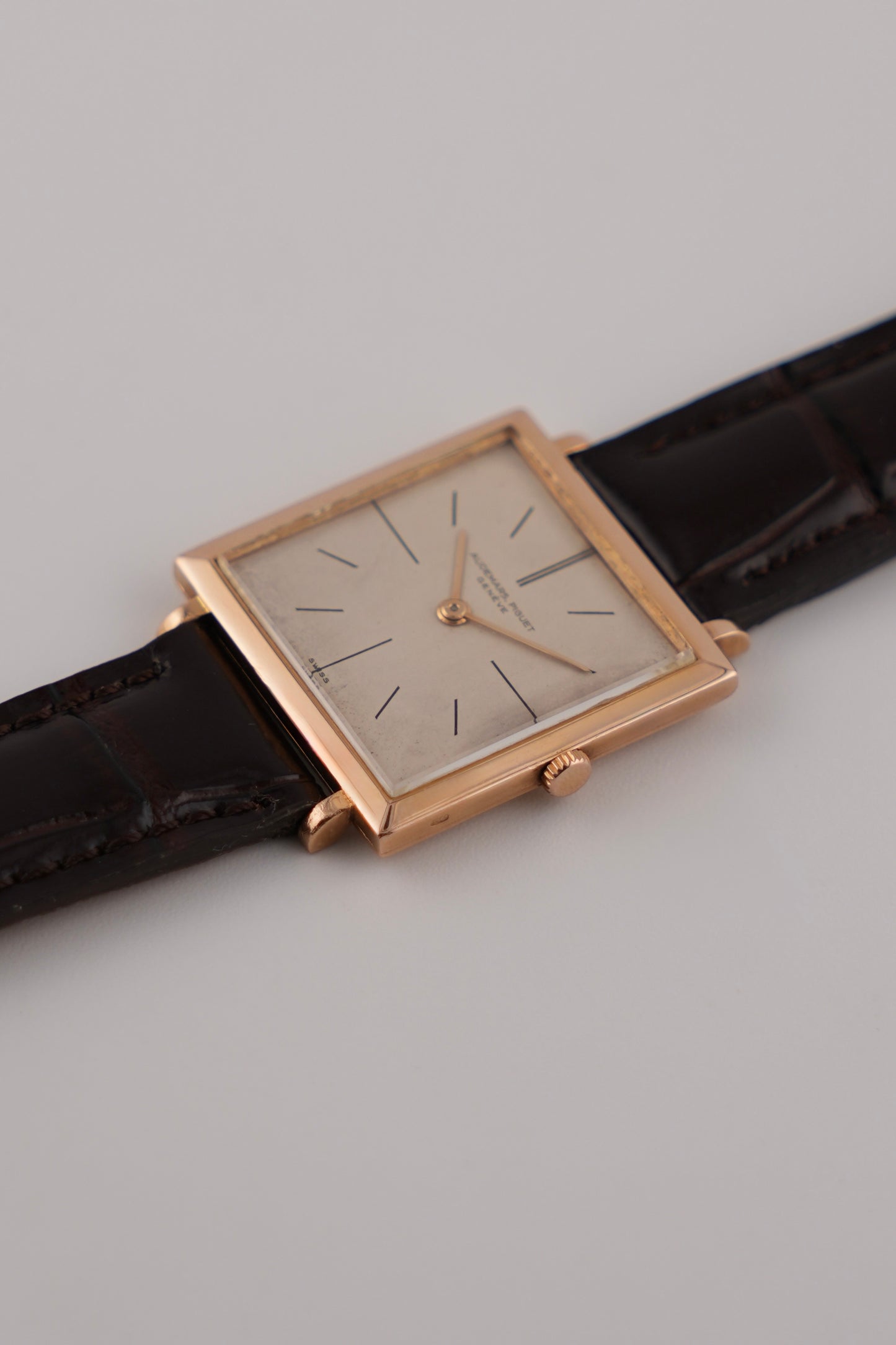 Audemars Piguet Manual Wind 18kt Rose Gold - Ultra Slim - Rare