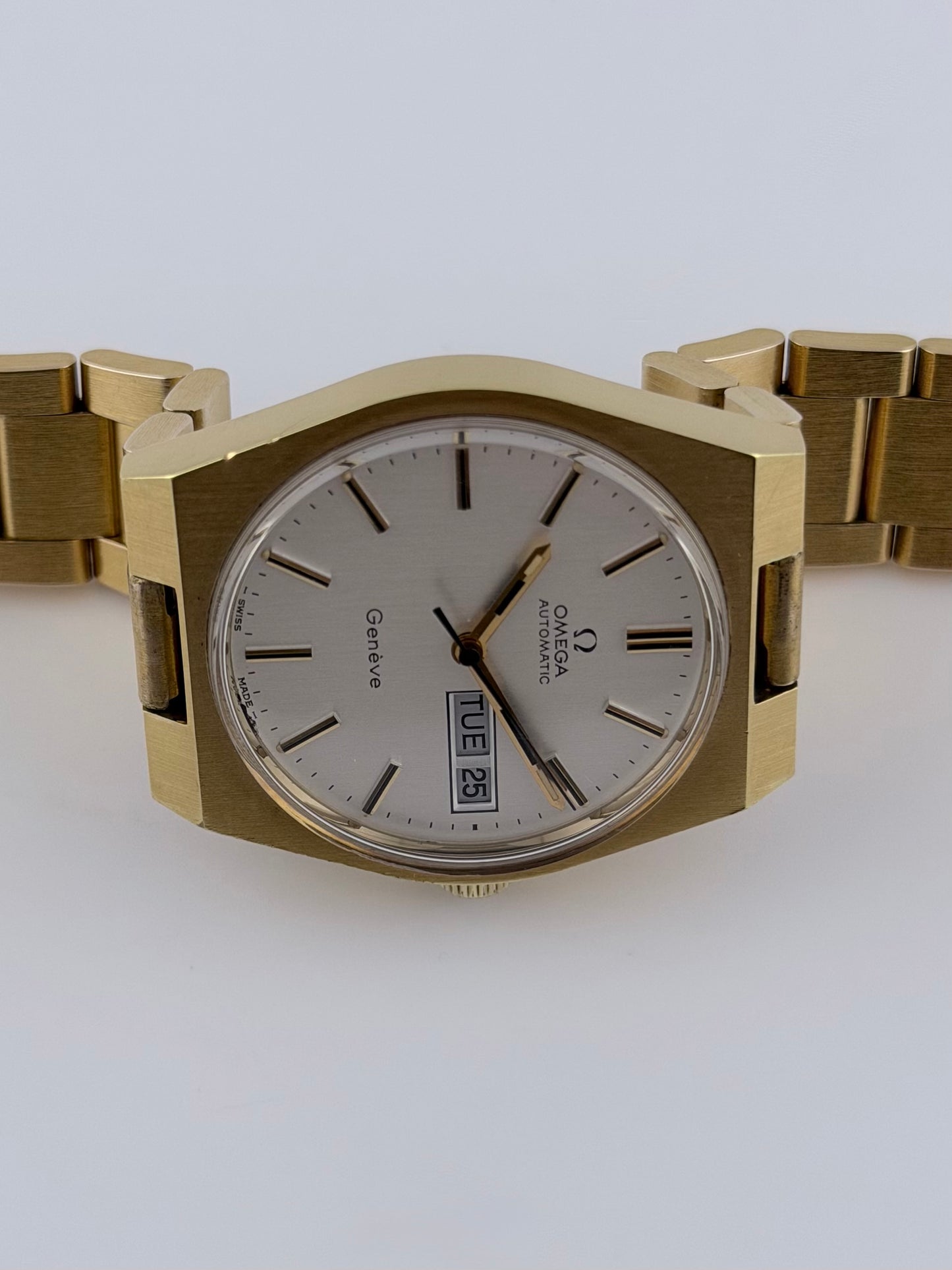 Omega Geneve Day-Date 166.0125 - Near Mint Condition!