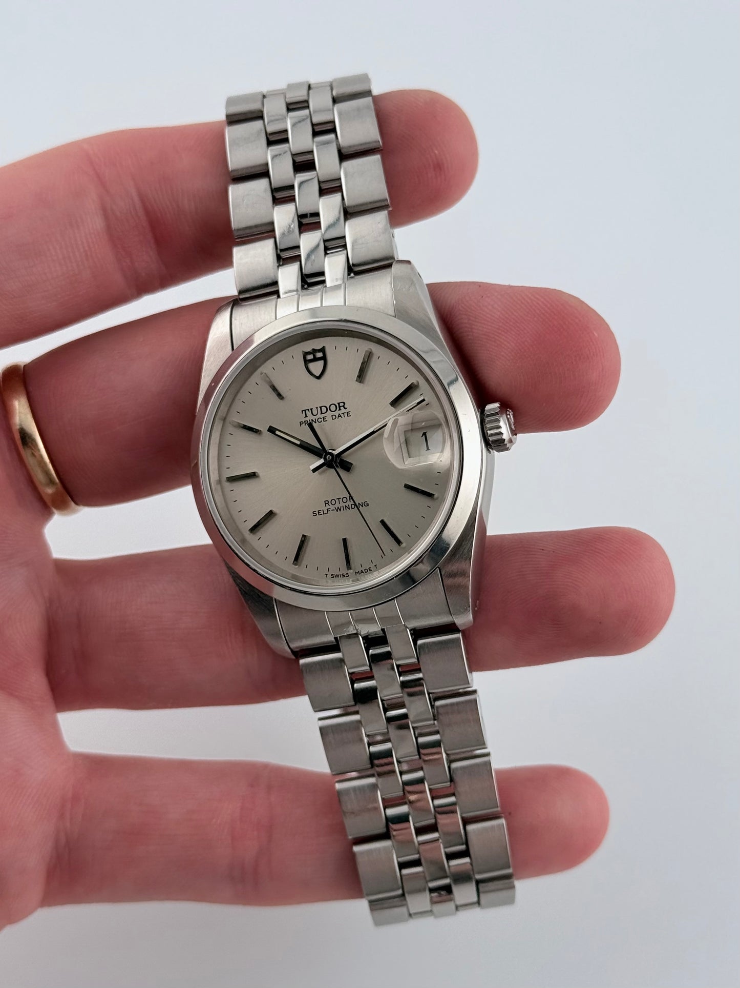 Tudor Prince Date 74000 - Box and Papers