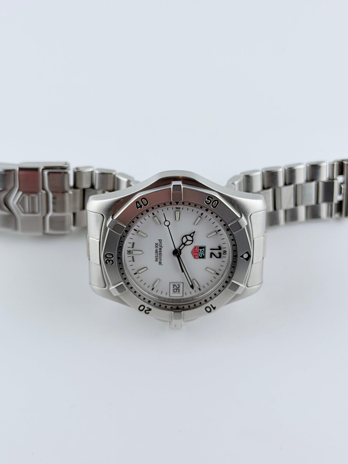 Tag Heuer Professional 200m Quartz Date - WK1111-0