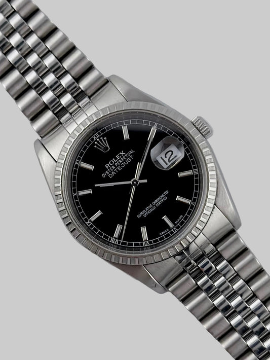Rolex Datejust Oyster Perpetual - 16220 - Roman Numeral Dial - Original Box and Booklets