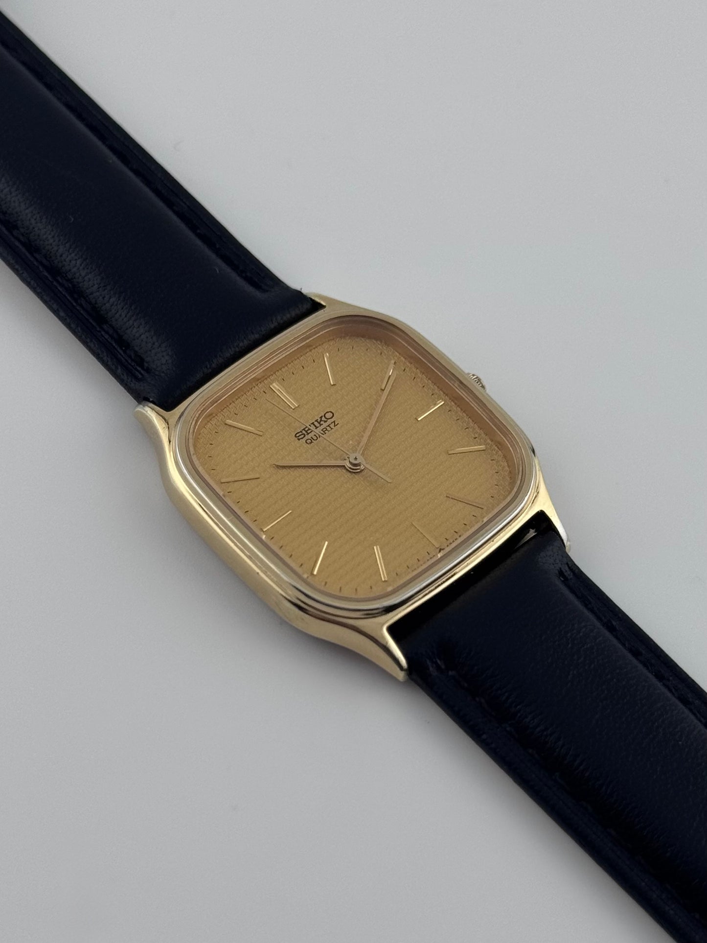 Seiko Quartz Tank - 9021-5160