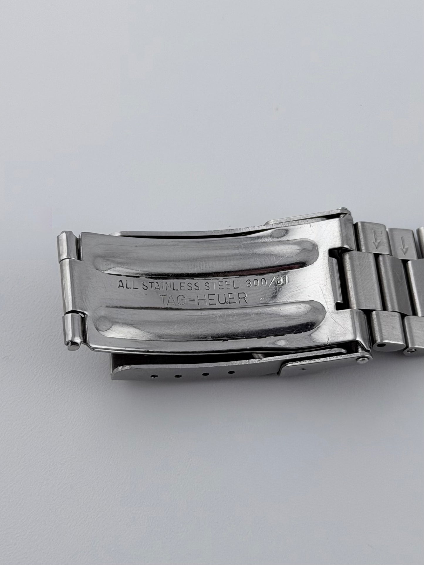 Tag Heuer 2000 Professional 1/10 Chronograph 200m - CE1112