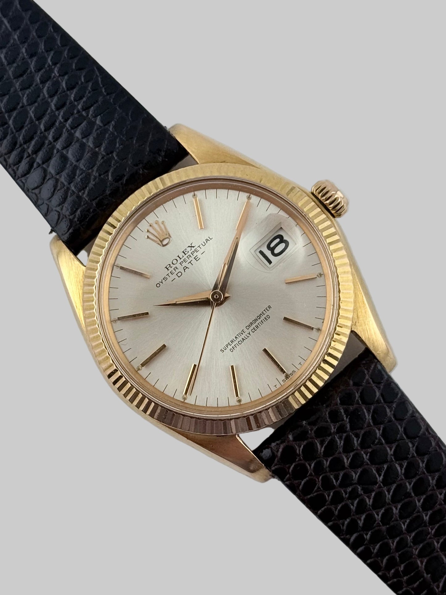 Rolex Oyster Perpetual Date Automatic - 1503 - Solid 18ct Rose Gold