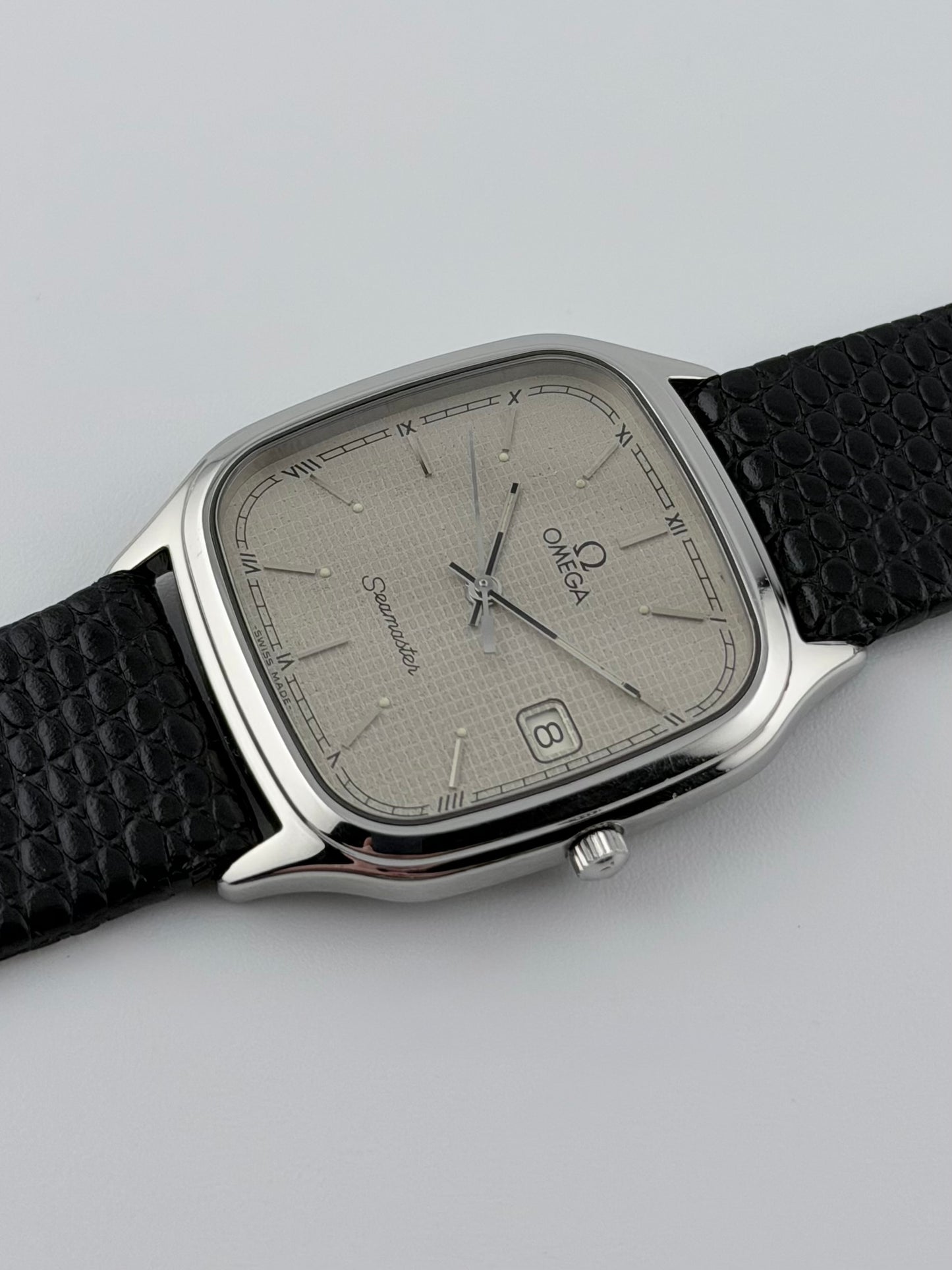 Omega Seamaster Quartz Date - 196.0311 Waffle Stardust Dial