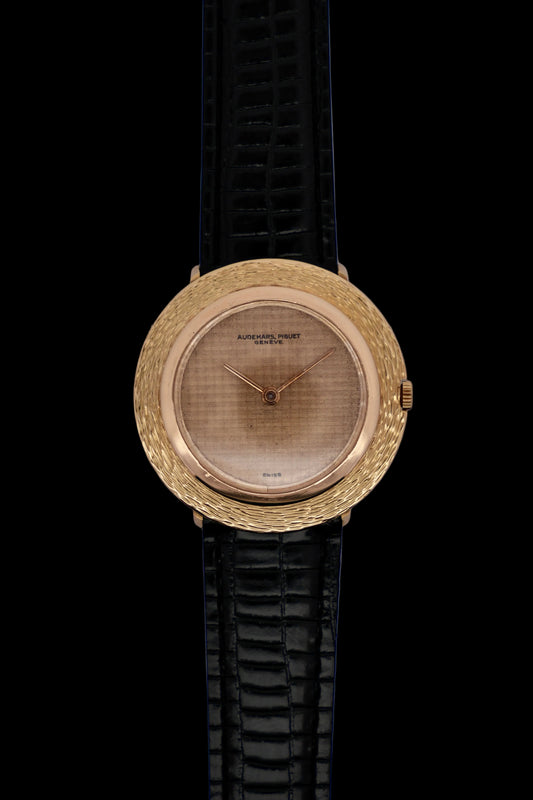 Audemars Piguet Disco Volante 18ct Gold Guilloché Dial | Ultra Rare | 1960s