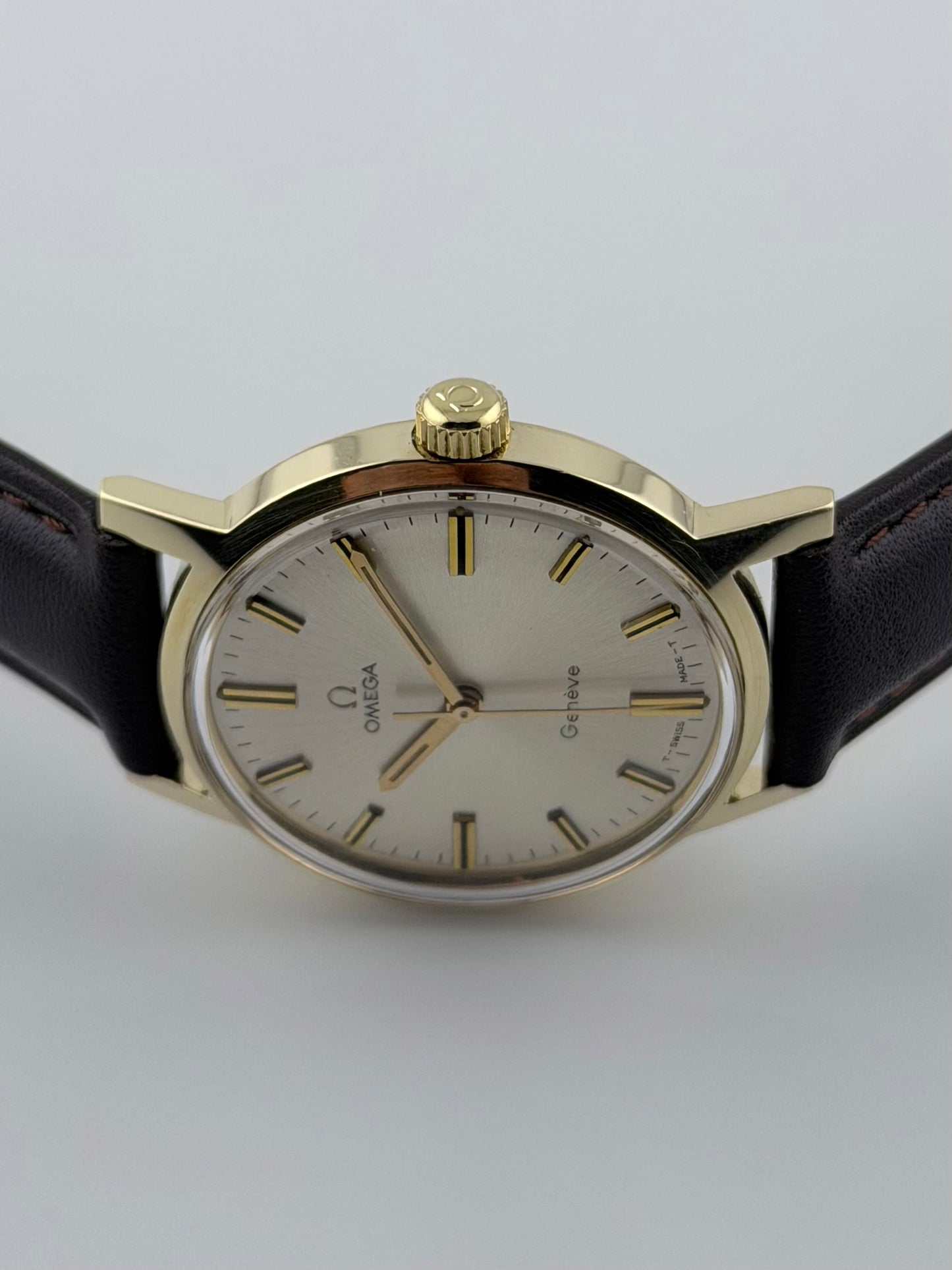 Omega Geneve Manual 135.070 - 18ct Solid Gold