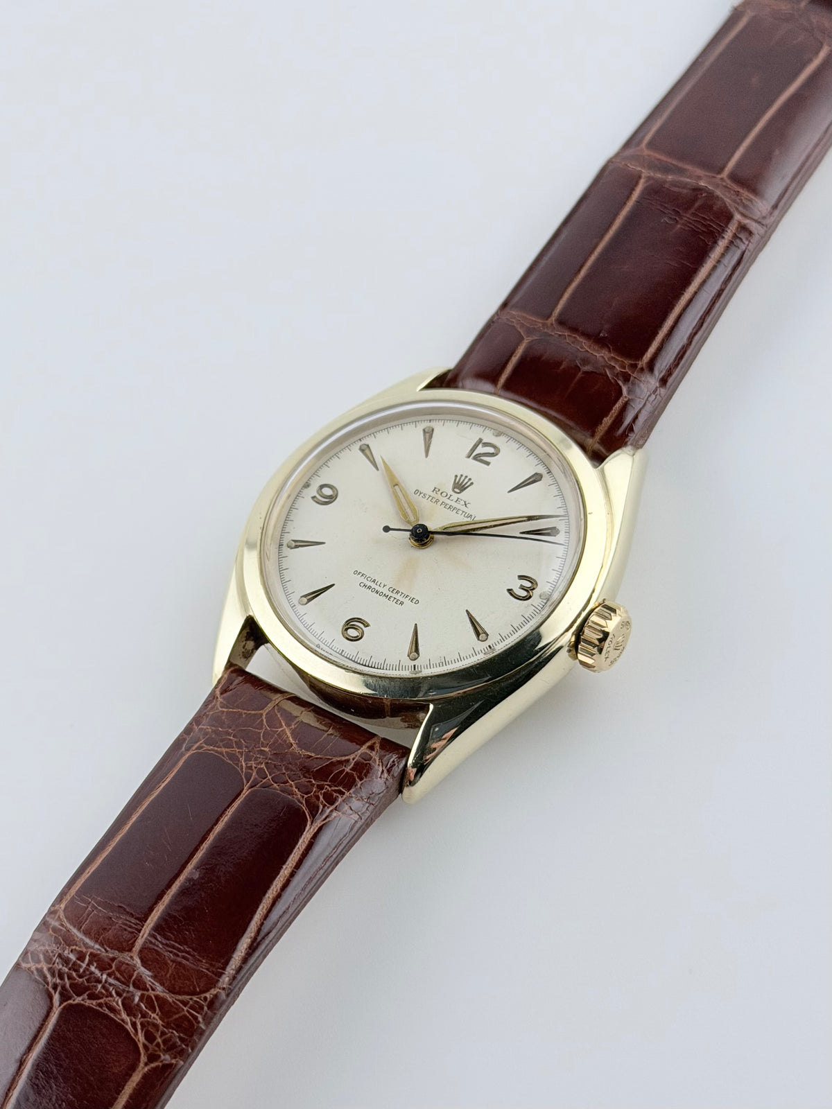 Rolex Oyster Perpetual Automatic Semi-Bubble Back - 6084 - Rare - with Rare Crown