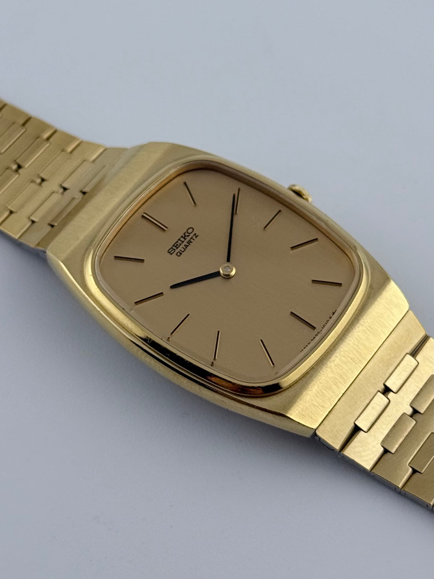 Seiko Tank Quartz 2620-5560