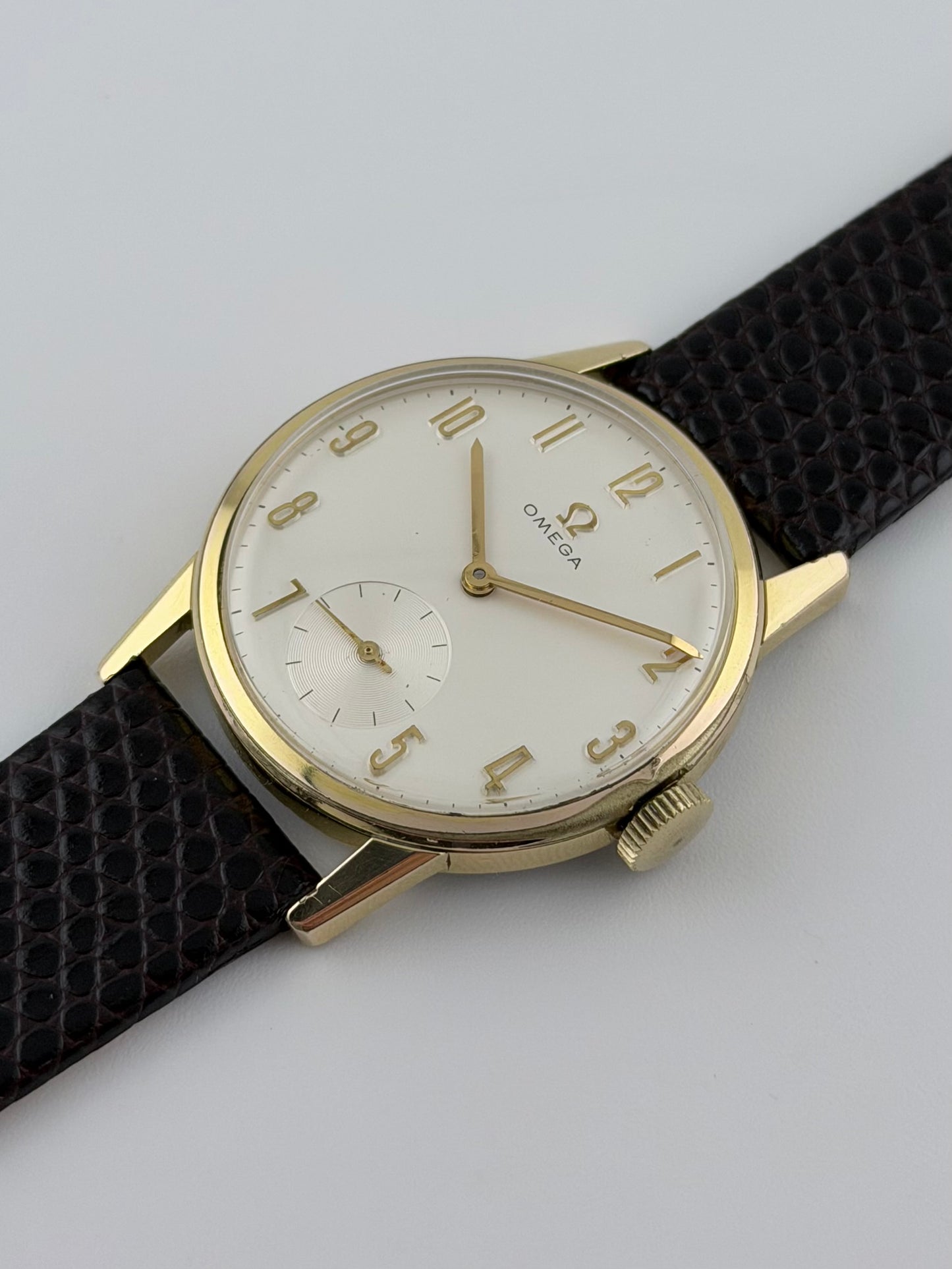 Omega Sub Seconds Manual Wind - 121.001-63