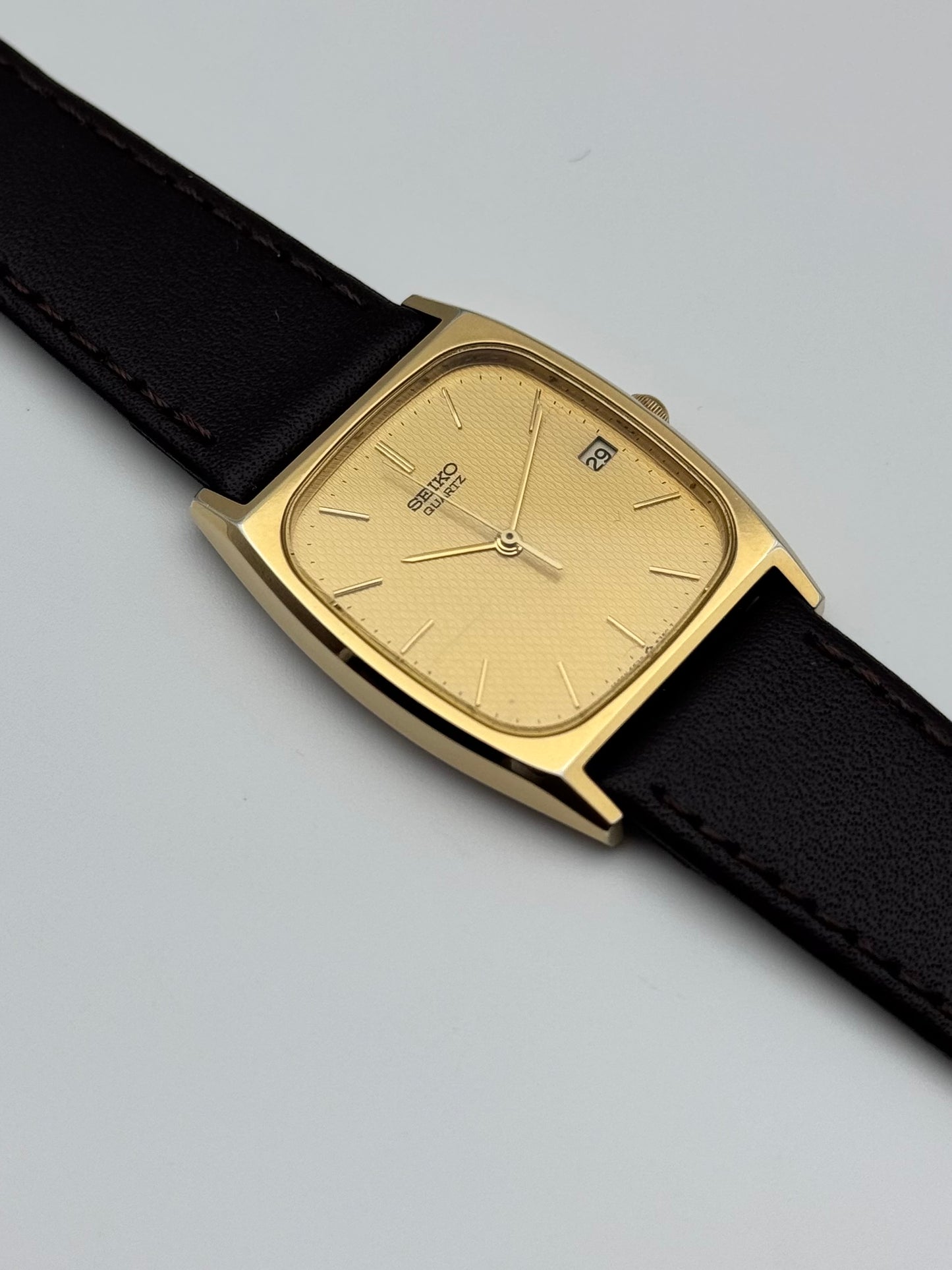 Seiko Tank Quartz 6352-5250
