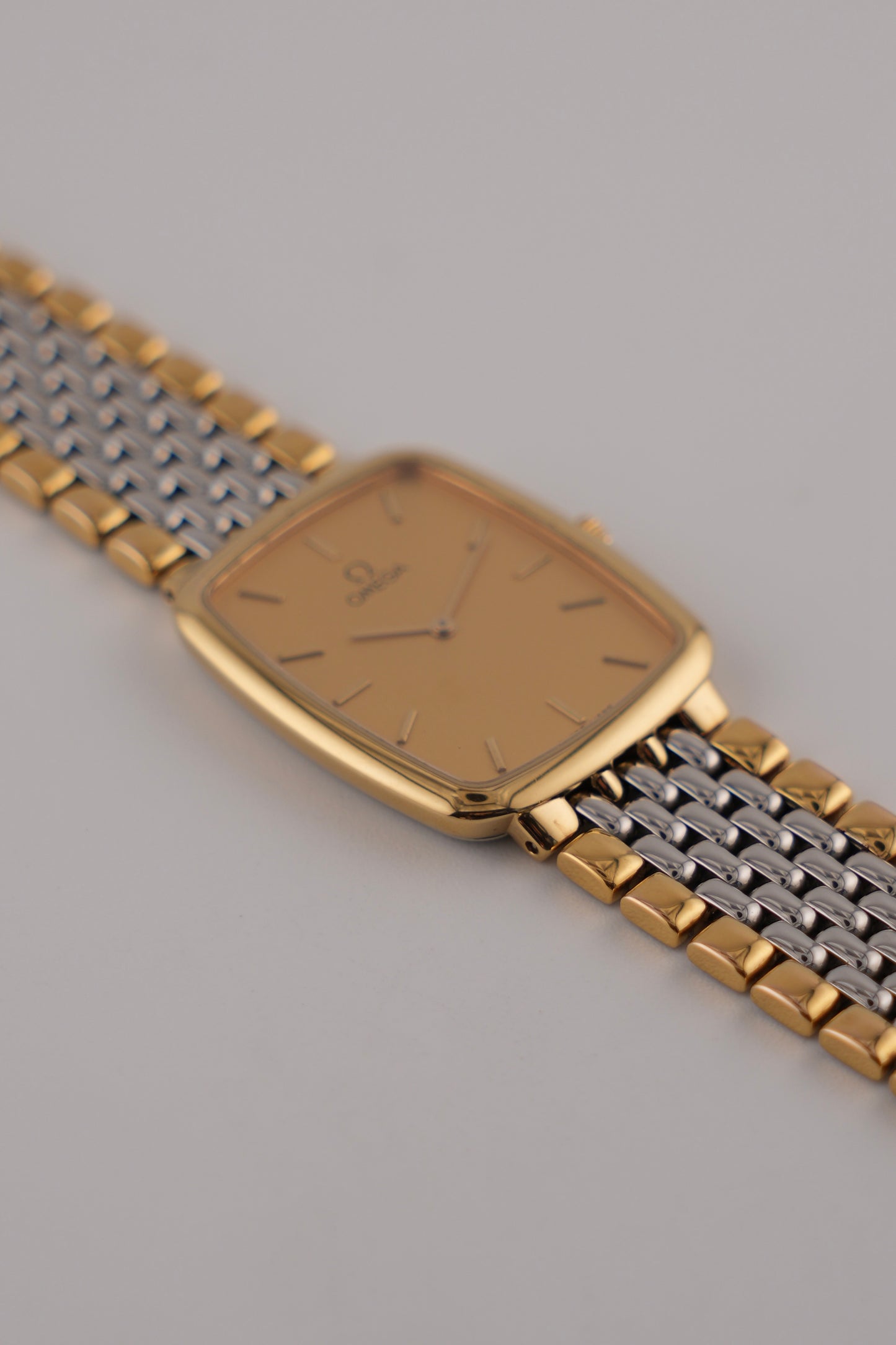 Omega De Ville Tank Quartz 395.0876.2 - Original Bracelet