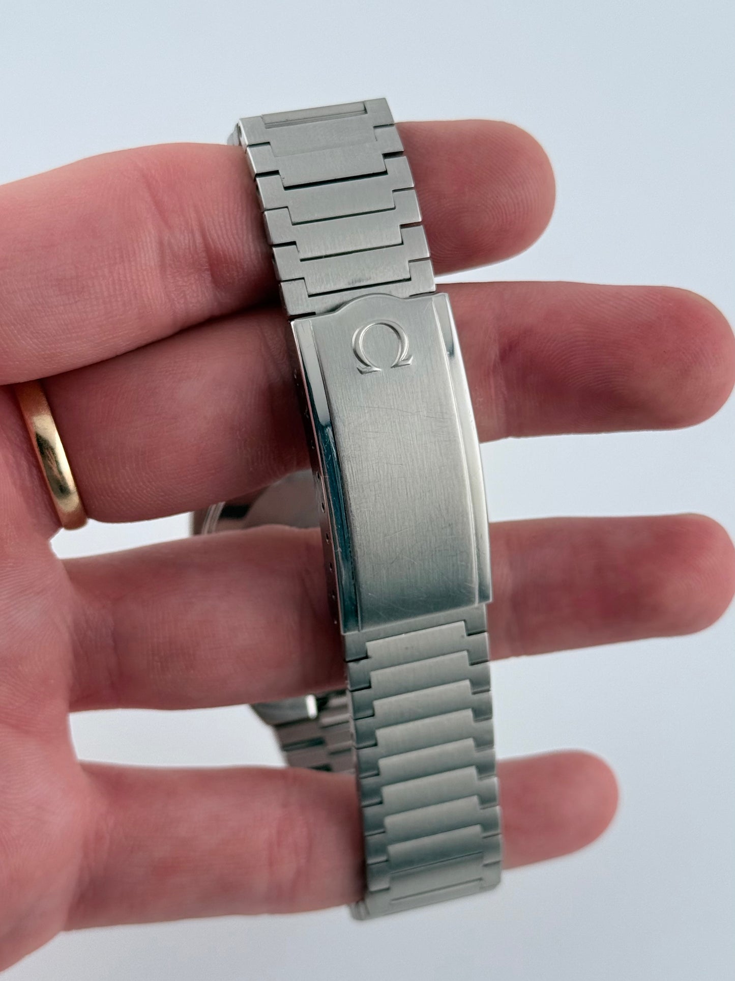 Omega Automatic Date 166.0206.1