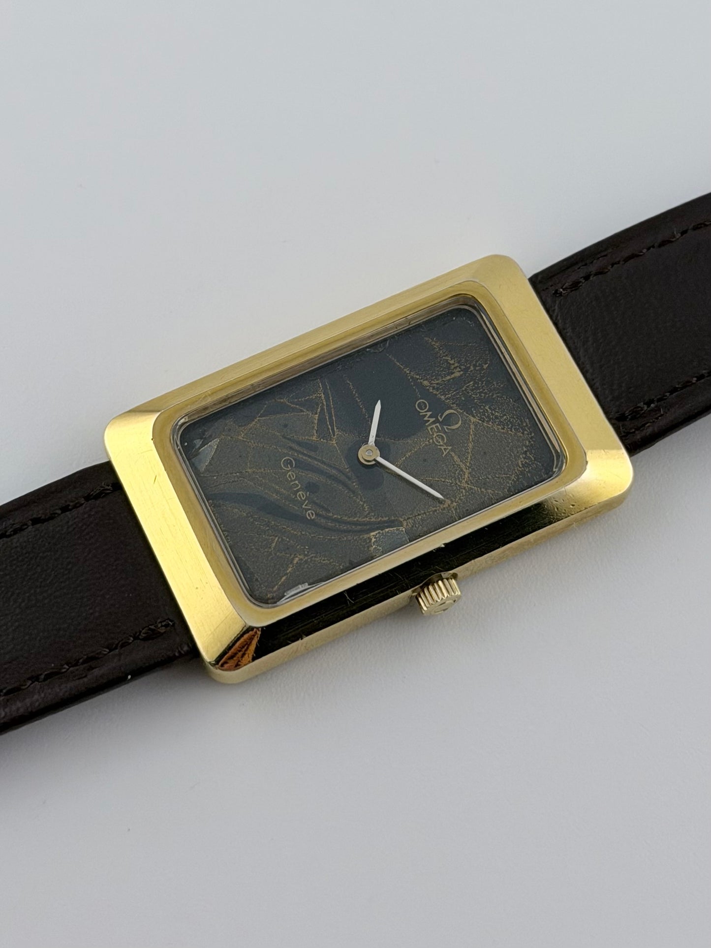 Omega Geneve Tank Manual Wind - 511.0477 - Ultra Rare